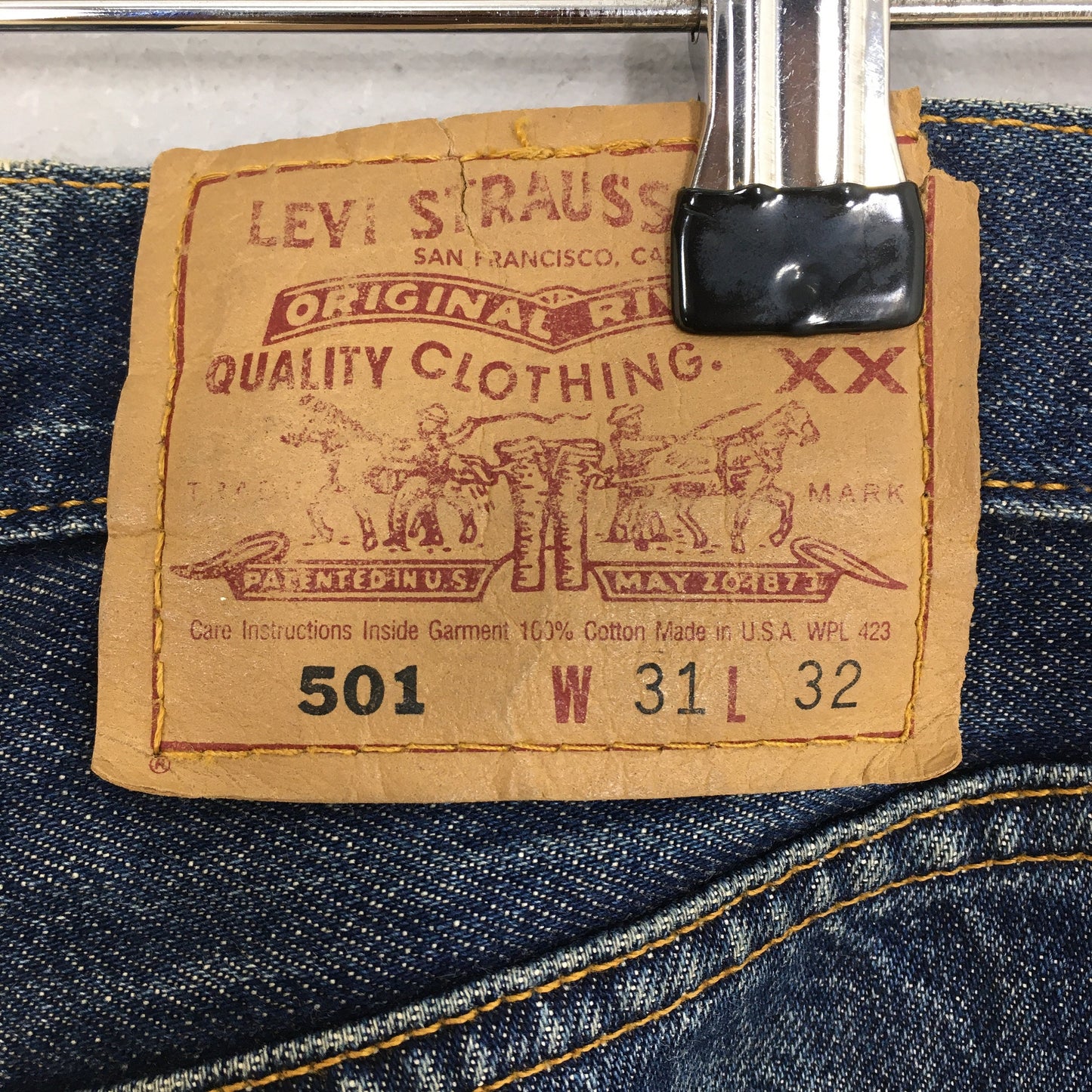 Levi's 501 Distressed Ripped Jeans Size 30x31.5