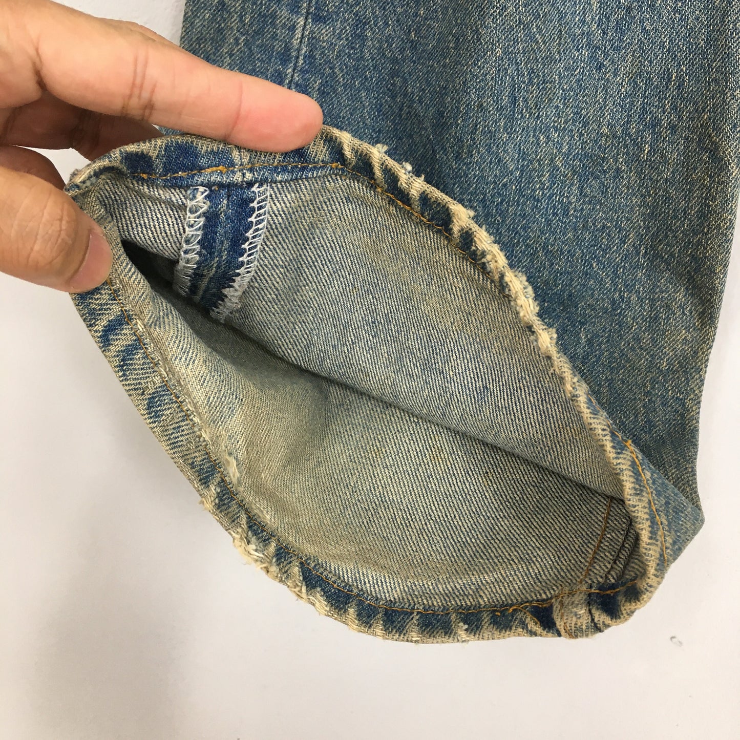 Levi's 501 Distressed Ripped Jeans Size 34x27.5