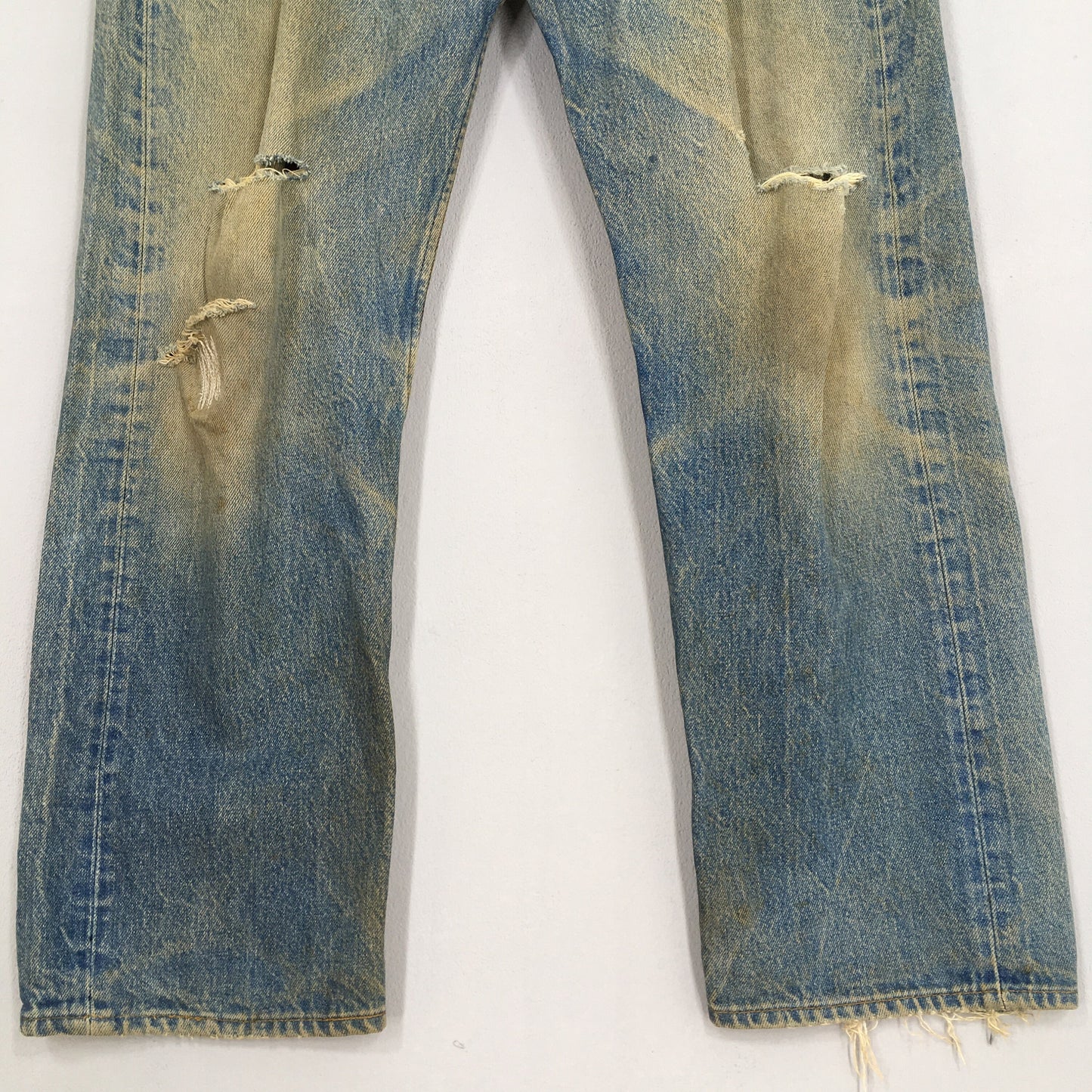 Levi's 501 Distressed Ripped Jeans Size 34x27.5