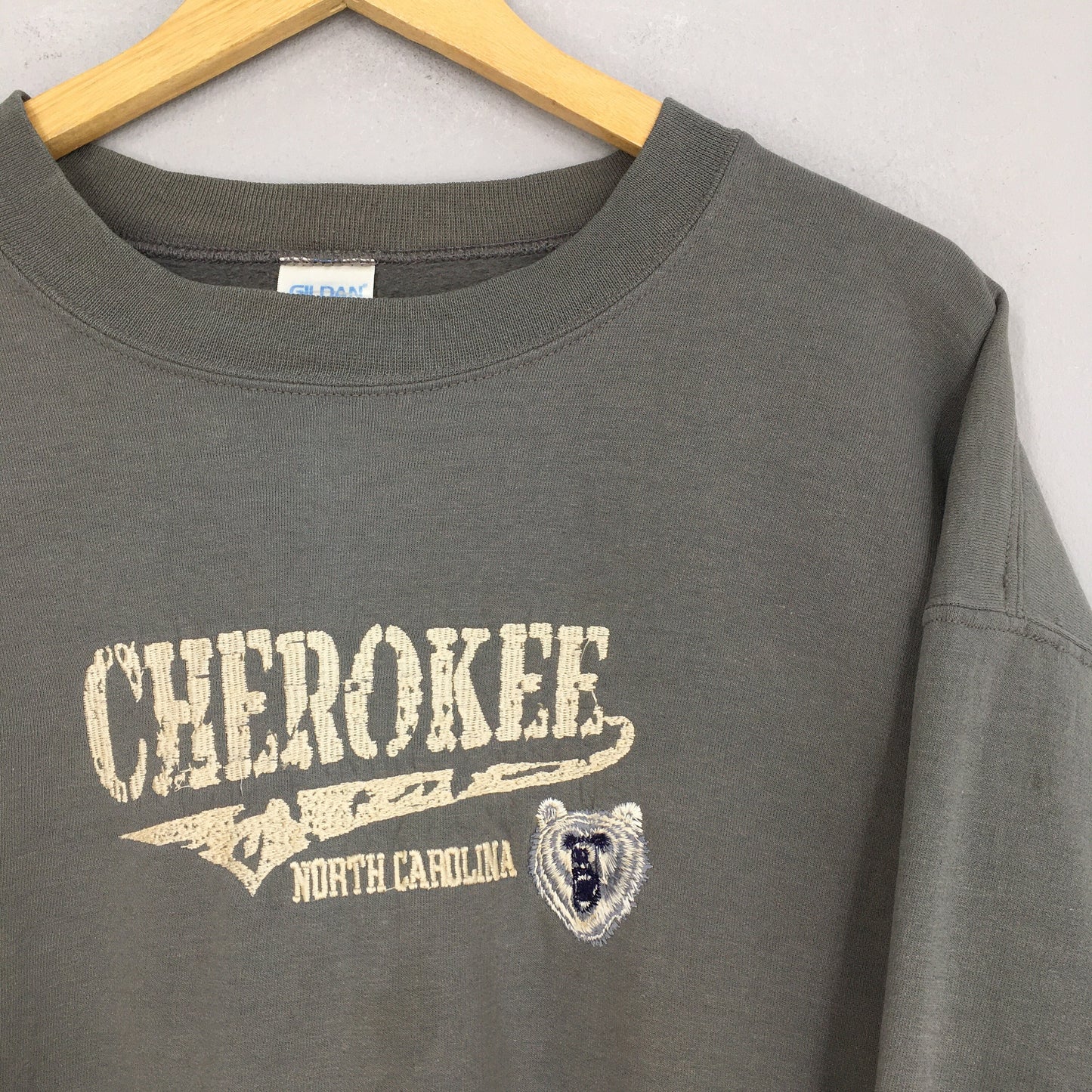 Cherokee North Carolina Sweatshirt Large