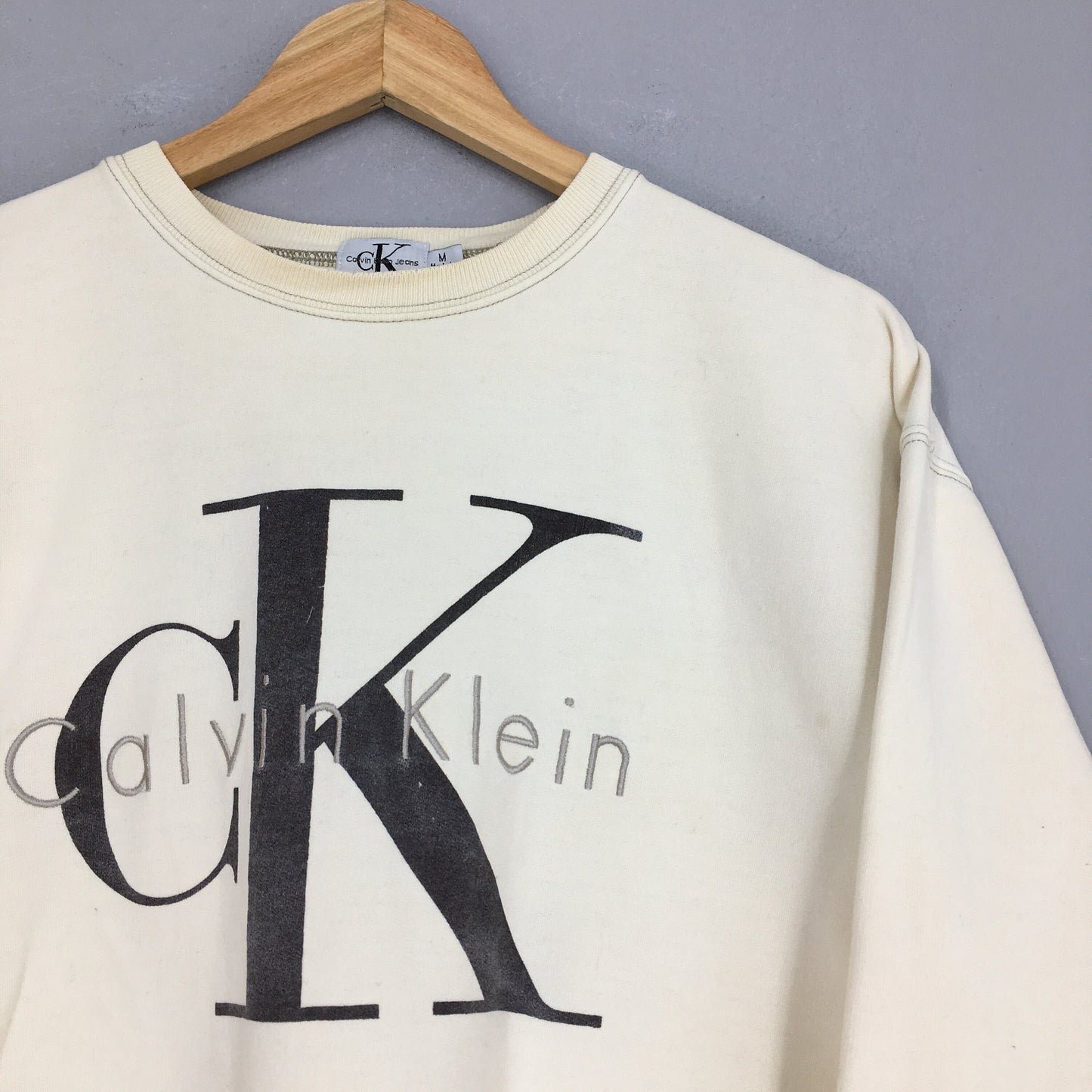 Calvin Klein Jeans Cream Sweatshirt Medium