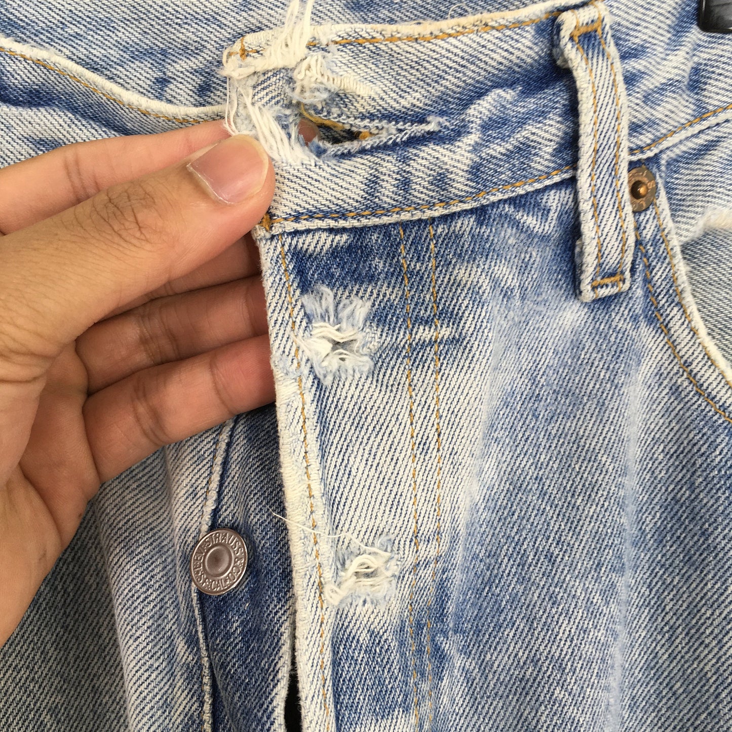 Levi's 501 Light Wash Jeans Faded Size 31x29.5