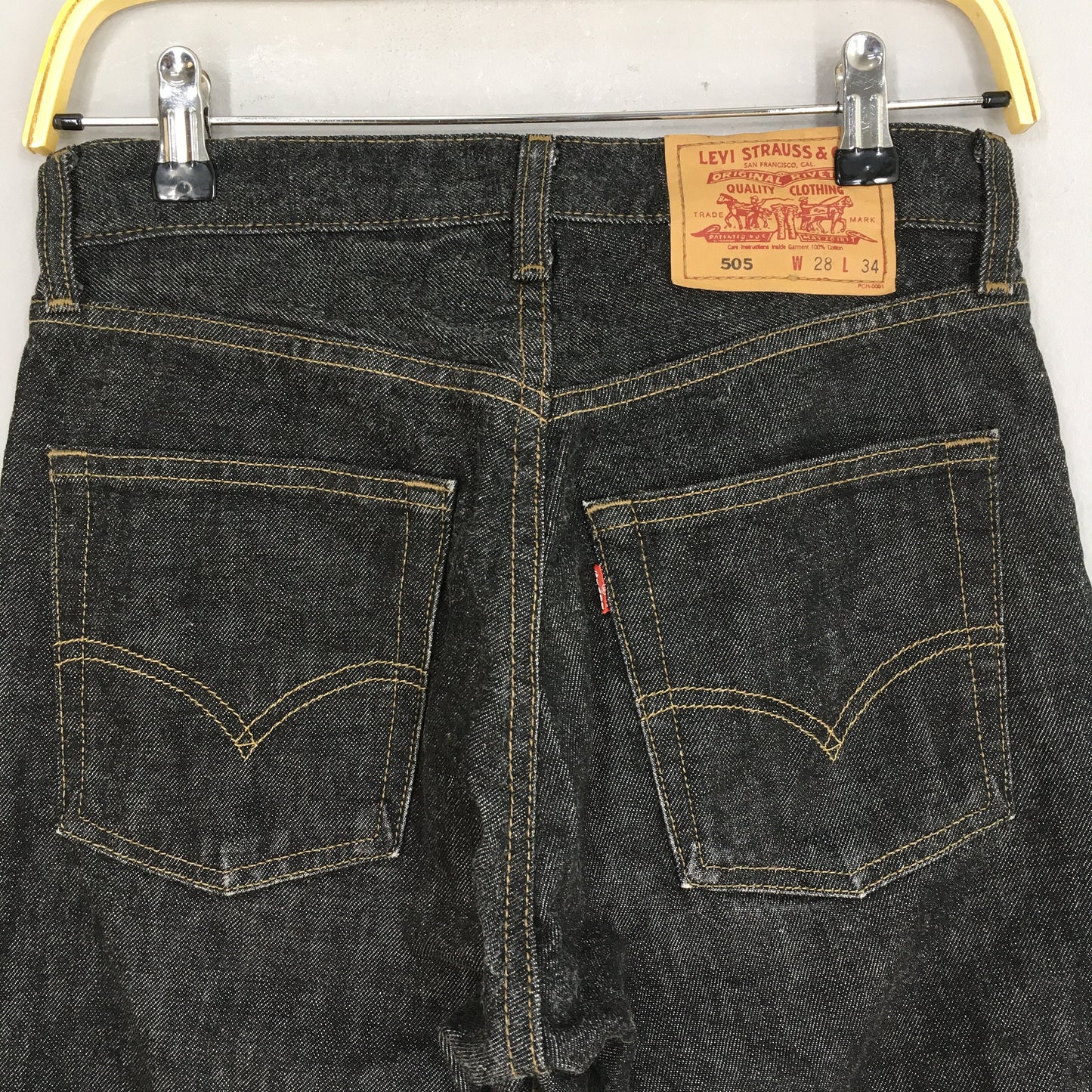 Levi's 505 Regular Fit Jeans Black Denim Size 27x33.5