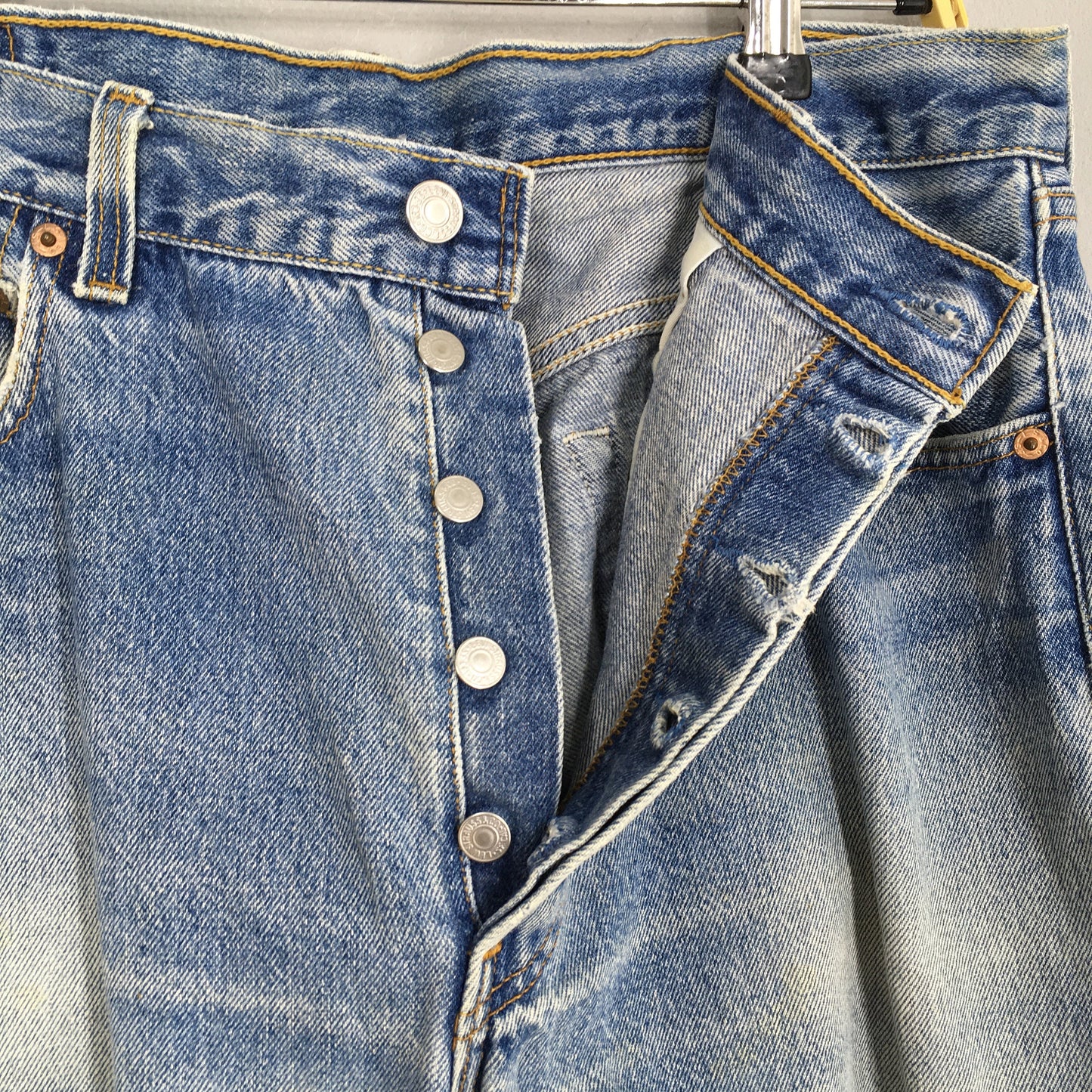 Levi's 501 Distressed Ripped Jeans Stonewash Size 34x30