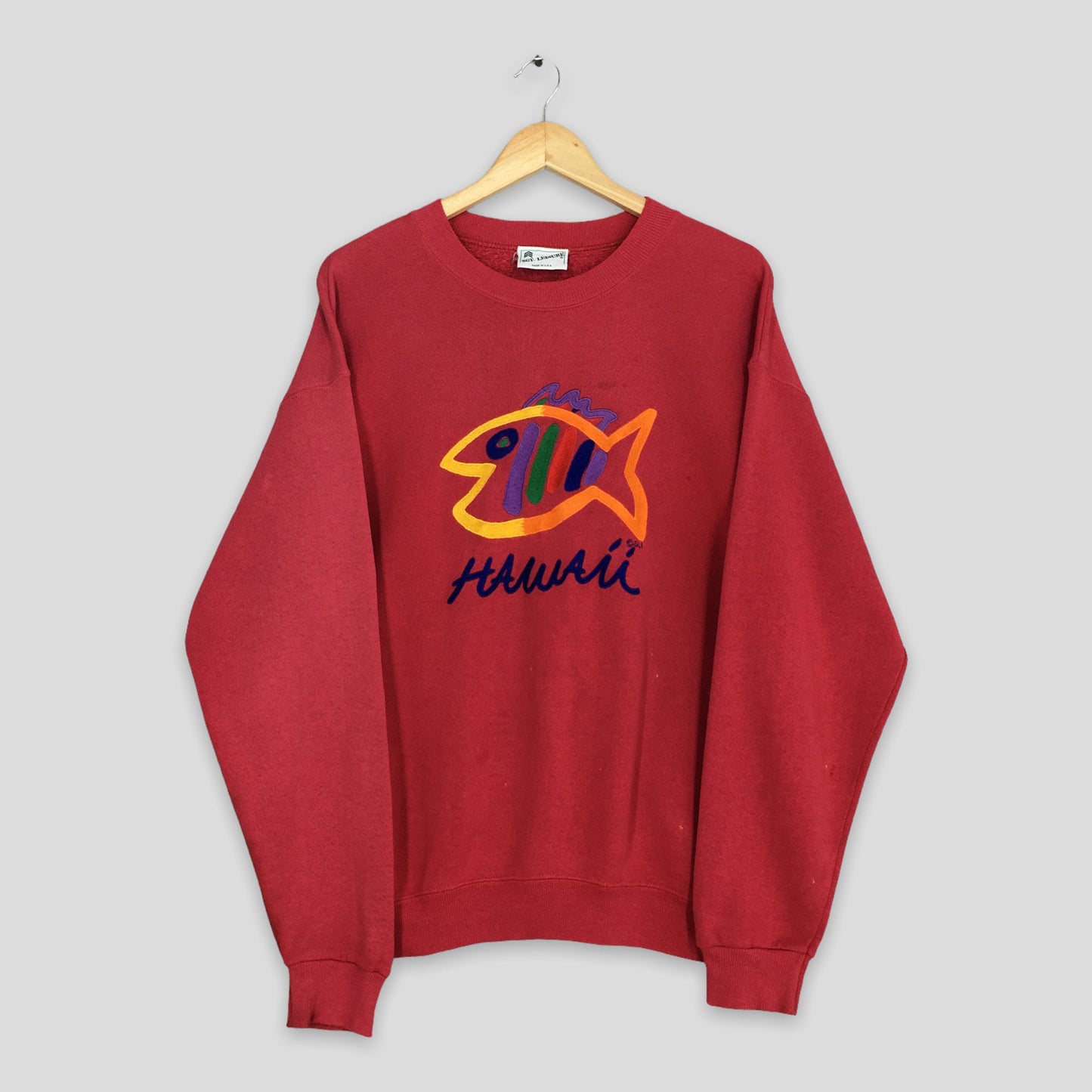 Hawaii Fish Embroidered Sweatshirt Medium