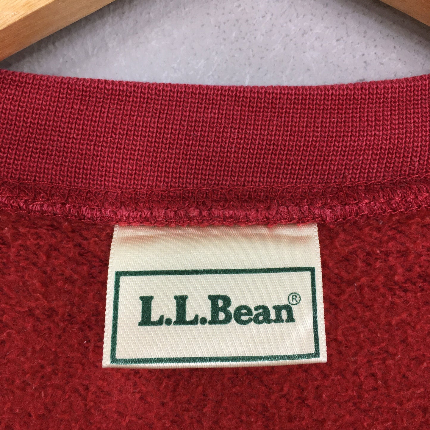 LL Bean Usa Red Sweatshirt Small