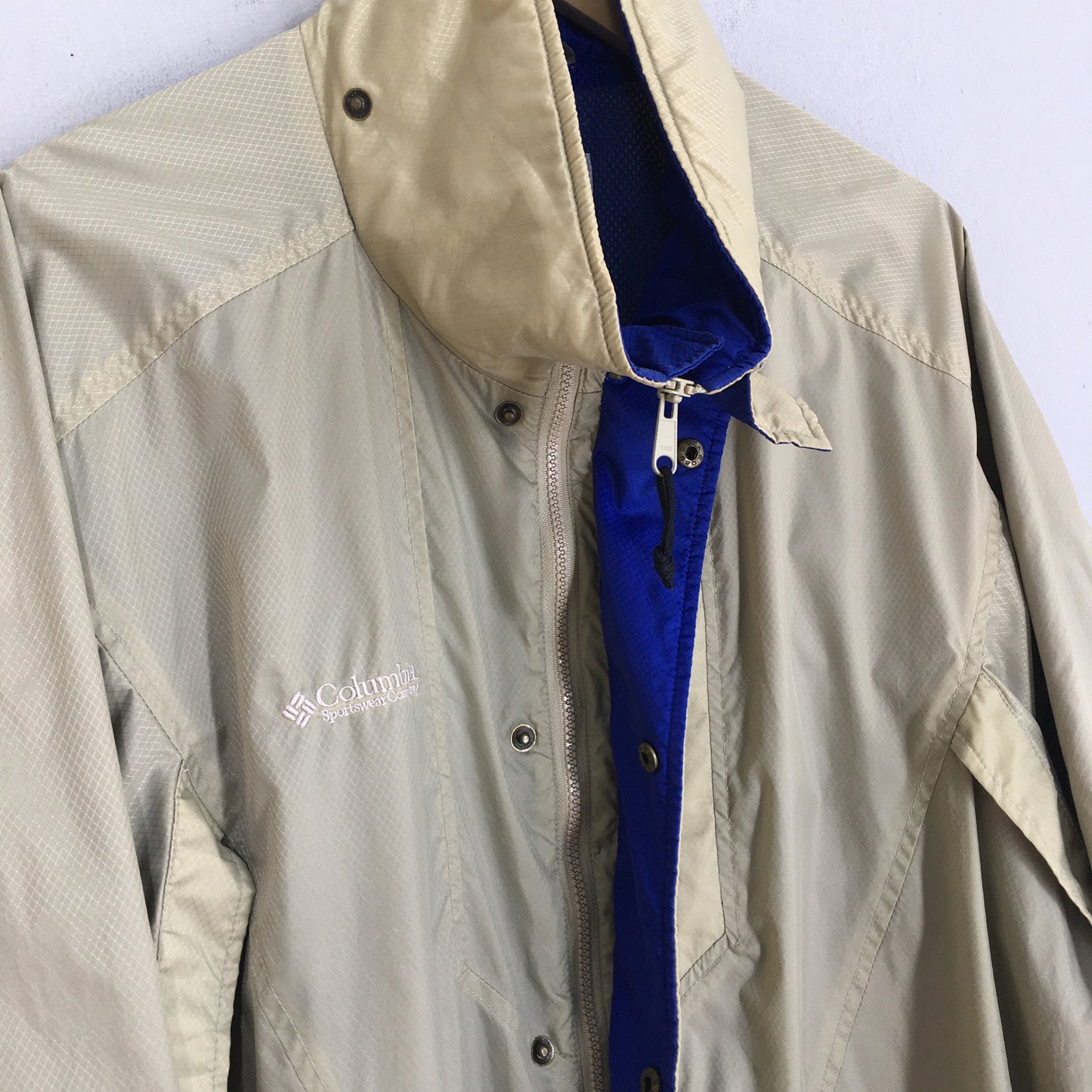 Columbia Windbreaker Beige Jacket XLarge