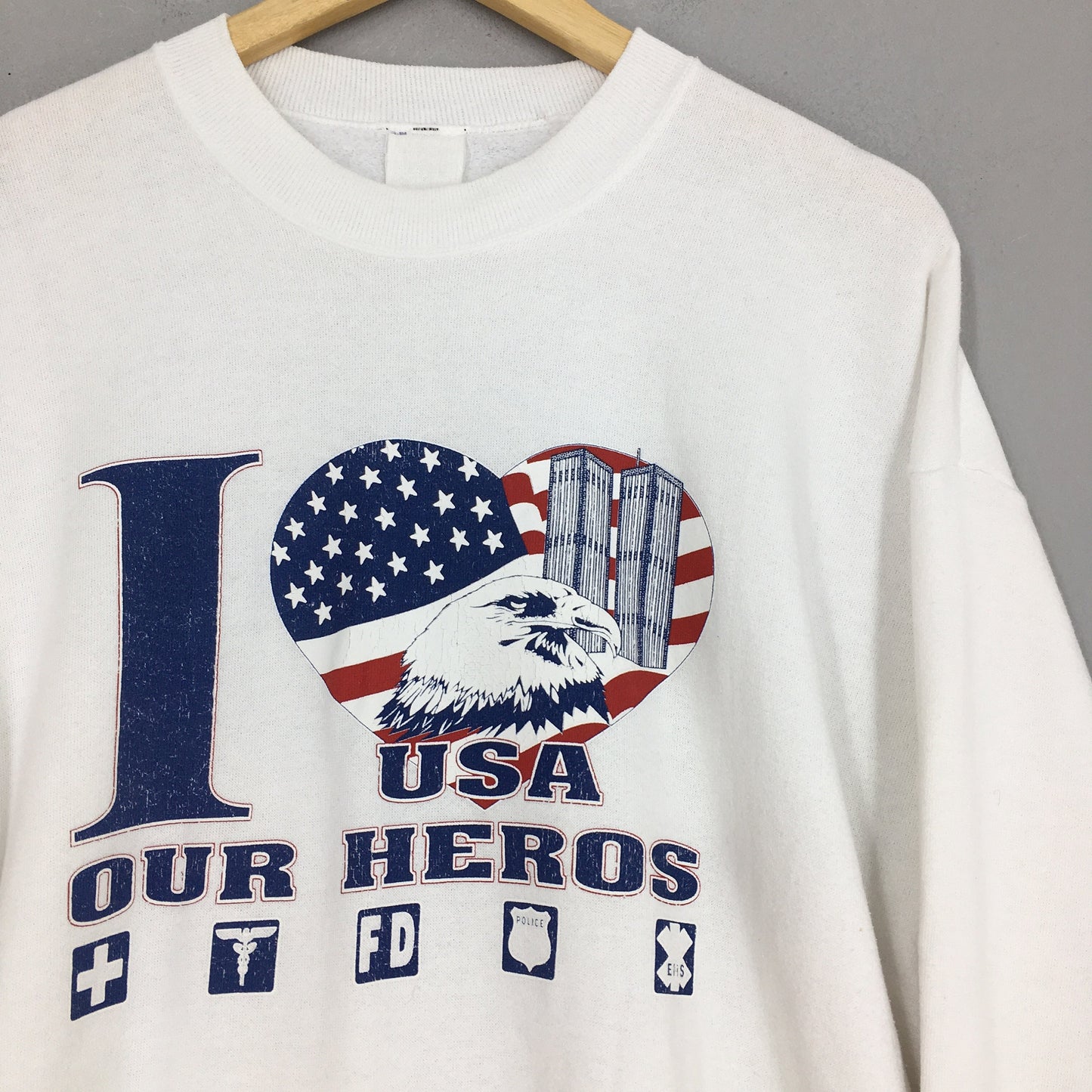 I Love Usa Our Heroes White Sweatshirt Large