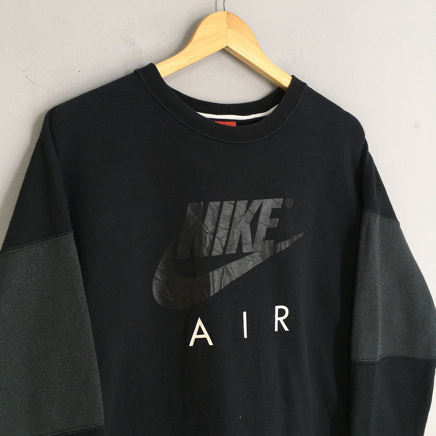 Y2K Nike Swoosh Black Sweatshirt Medium