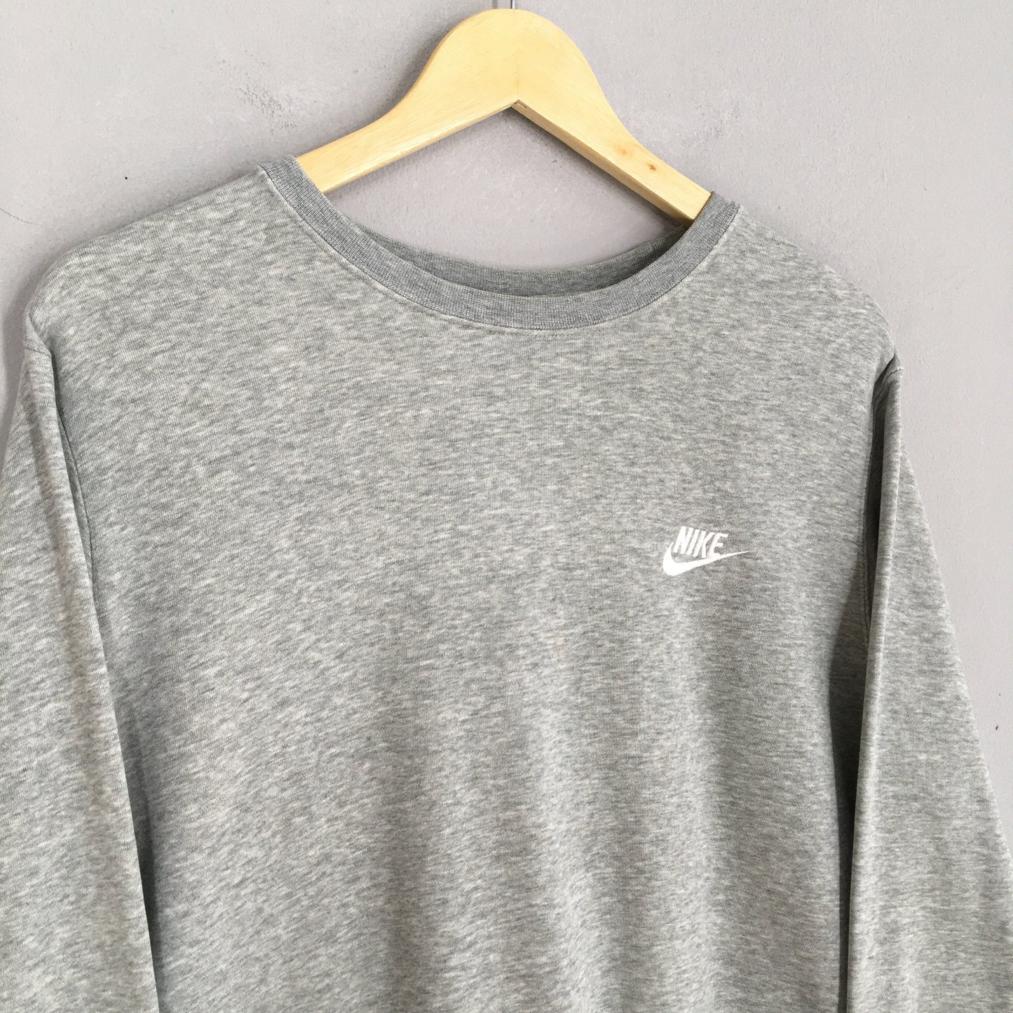 Y2K Nike Swoosh Gray Sweatshirt Large