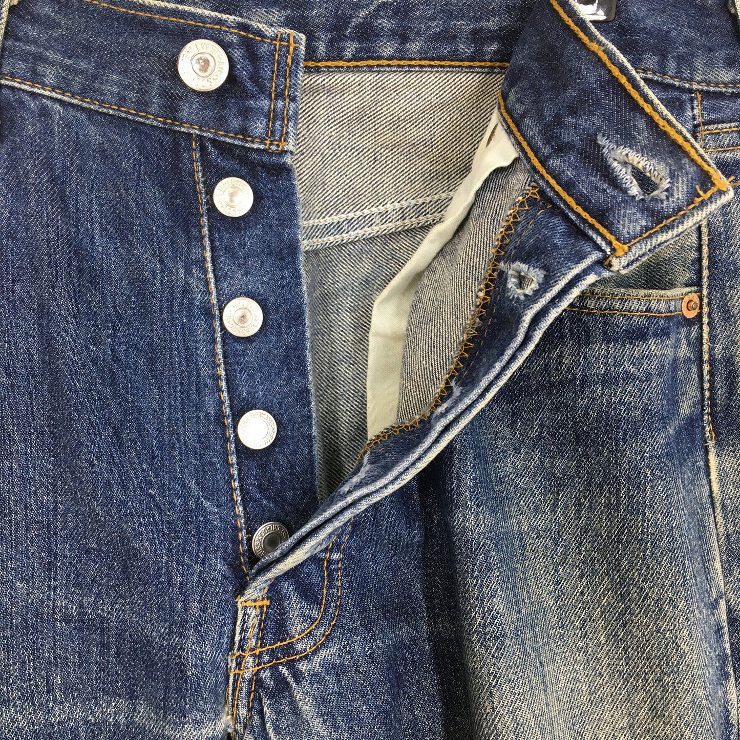 Levi's 501 Faded Blue Stonewash Jeans Size 29x29.5