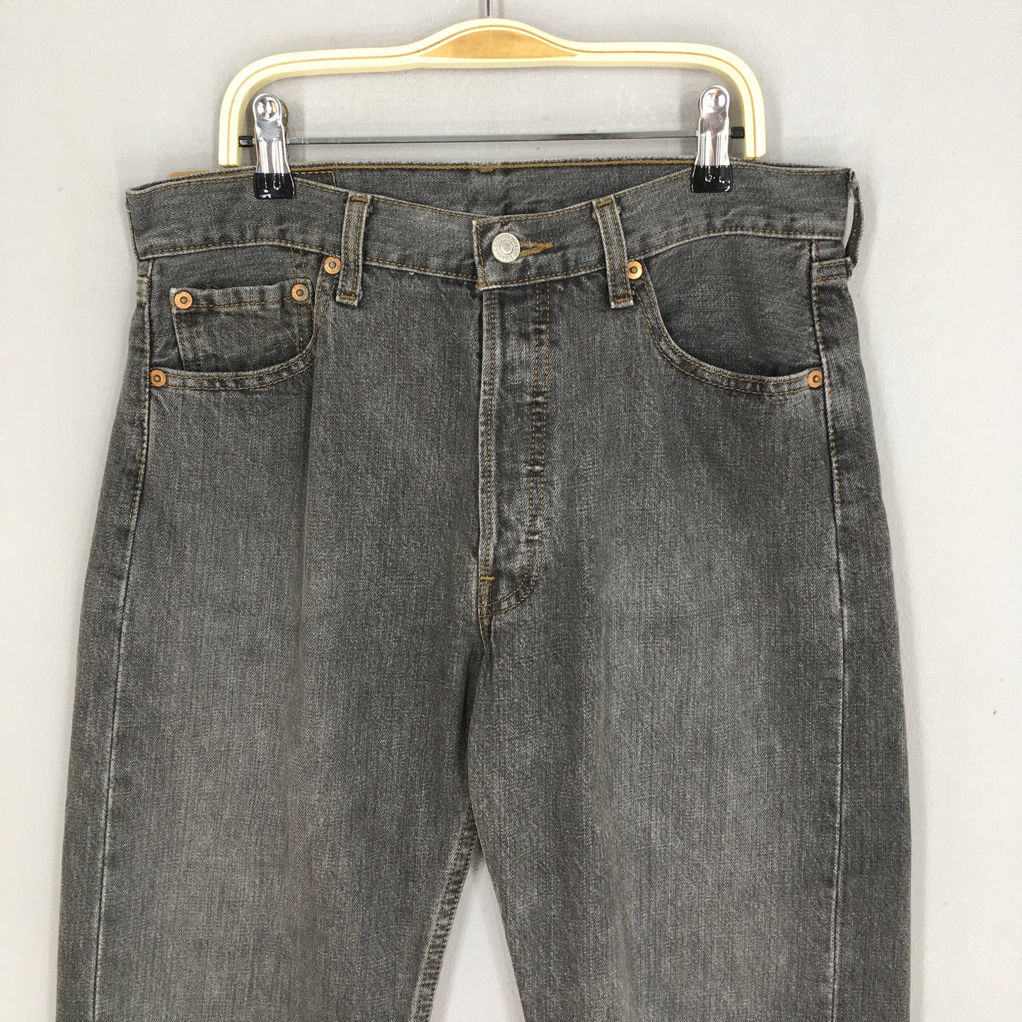 Levi's 501 Ash Gray High Waisted Jeans Size 29x32