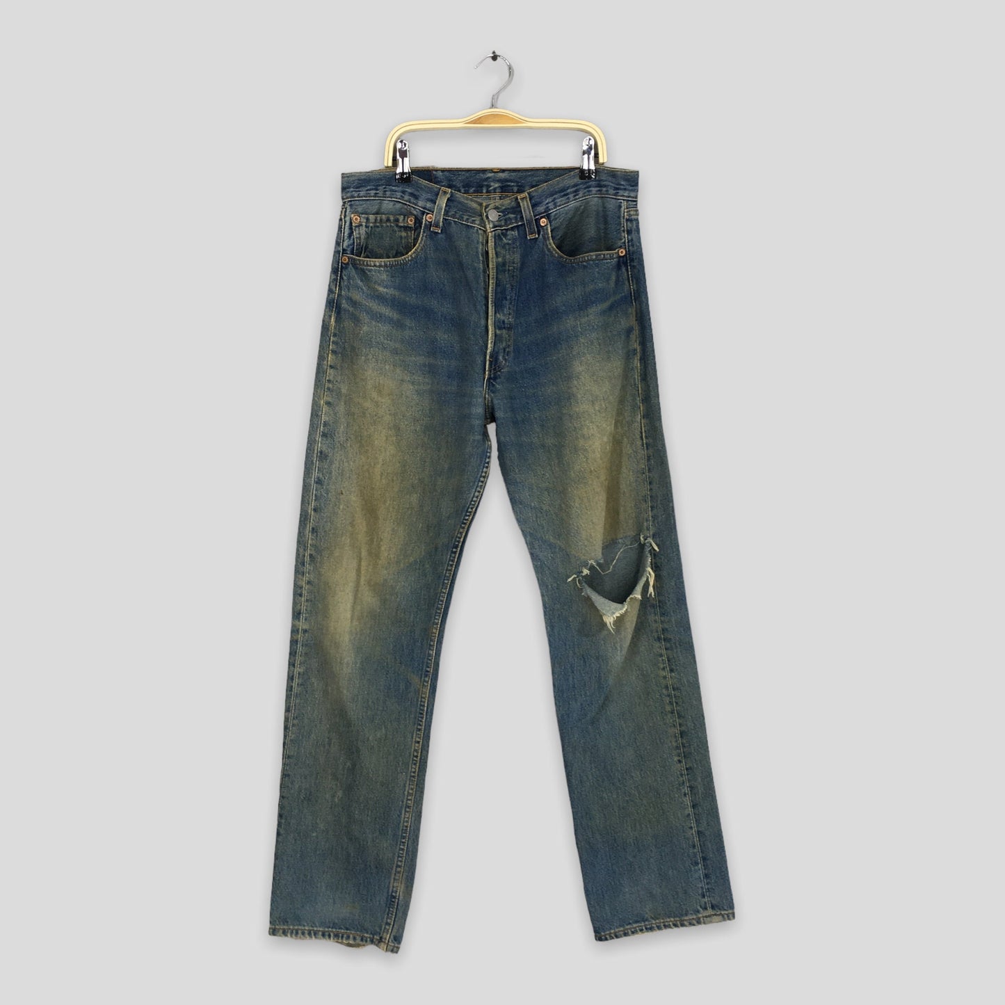Levi's 501 Distressed Ripped Jeans Stonewash Size 31x30.5