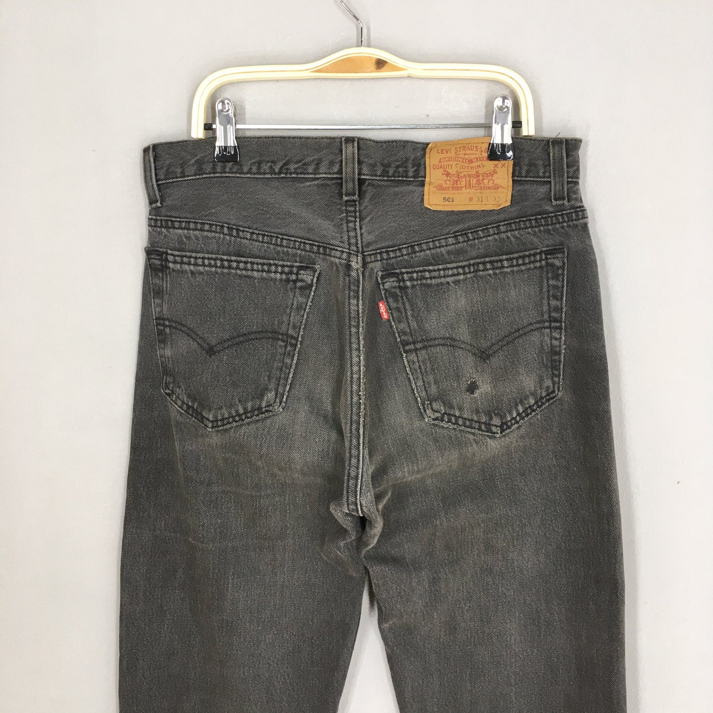 Levi's 501 Black Faded High Waisted Jeans Size 29x32.5