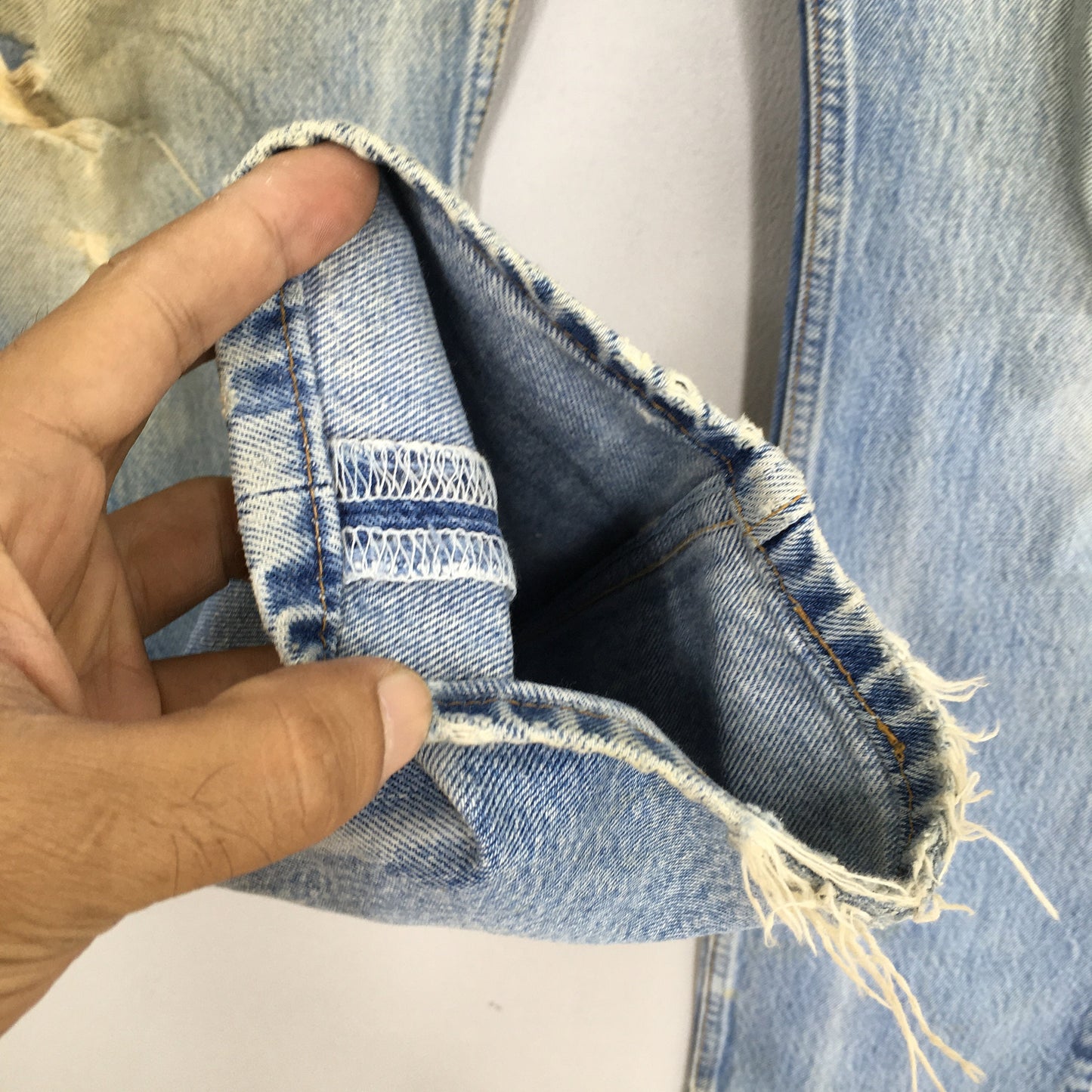 Levi's 501XX Distressed Ripped Jeans Size 31x32