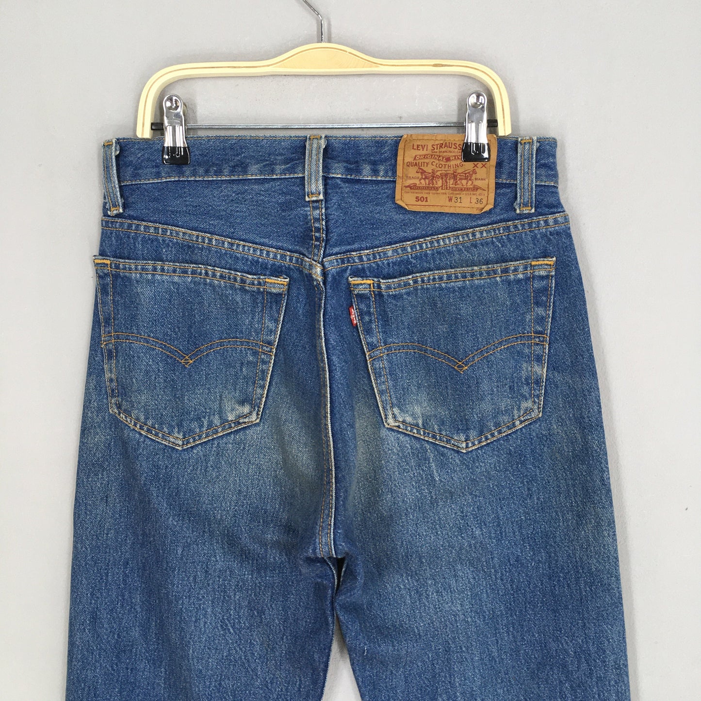 Levi's 501 Faded Blue Stonewash Jeans Size 28x30