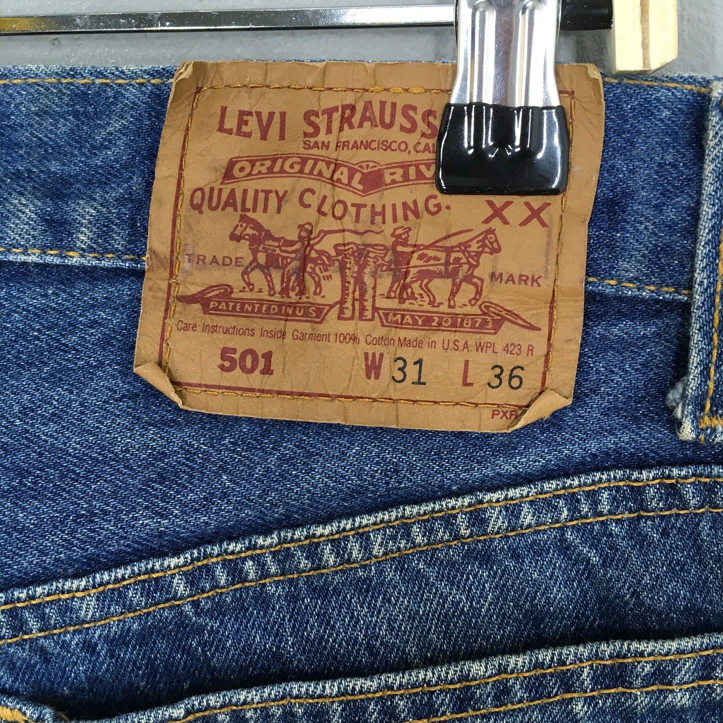 Levi's 501 Faded Blue Stonewash Jeans Size 28x30