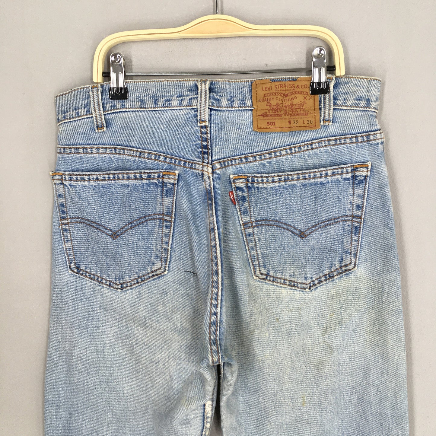 Levi's 501 Faded Blue Light Wash Jeans Size 30x30