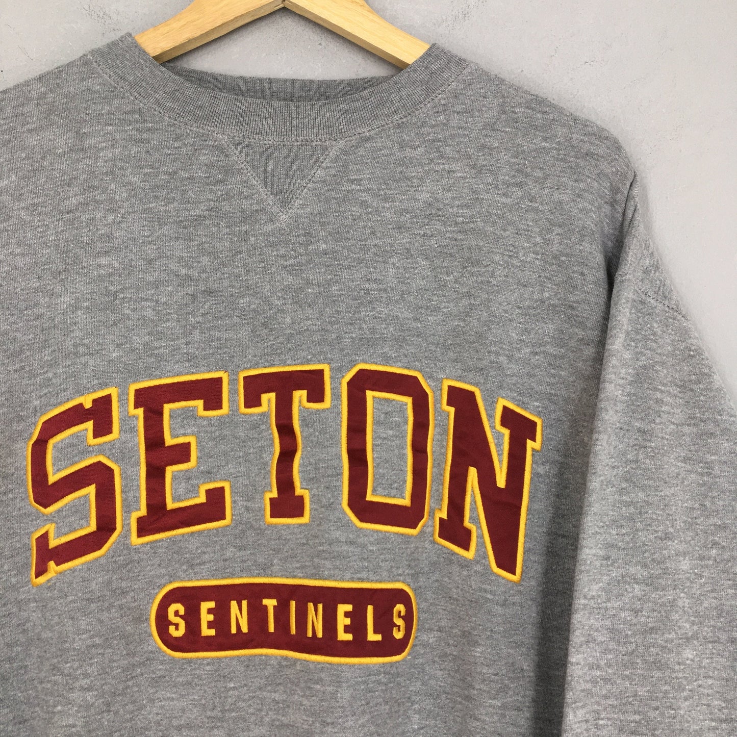 Y2K Seton Sentinels Gray Sweatshirt Large