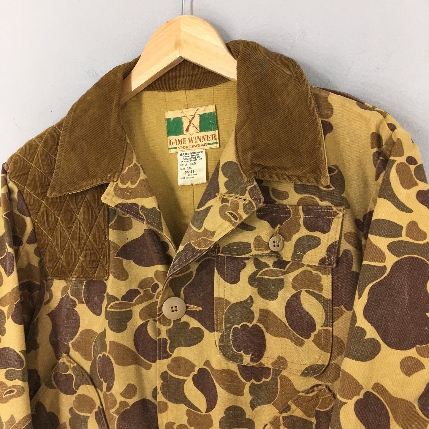 Game Winner Hunting Duck Camo Jacket Medium