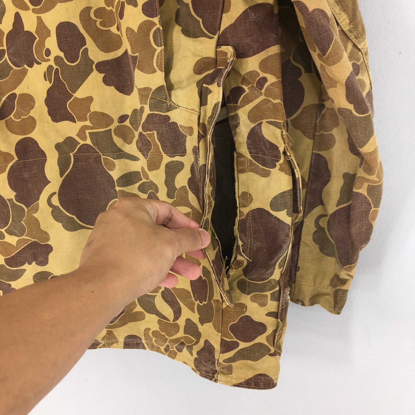 Game Winner Hunting Duck Camo Jacket Medium