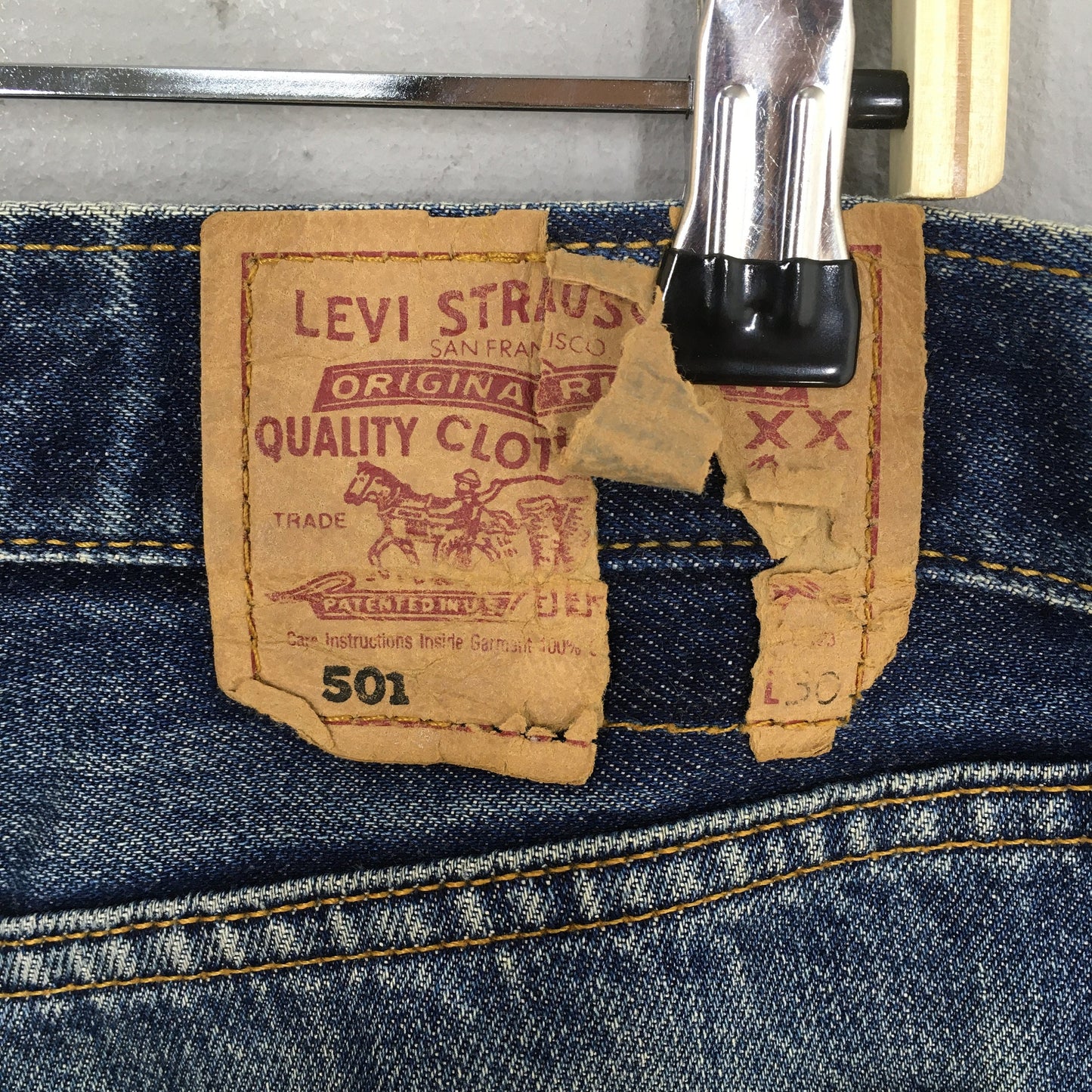 Levi's 501 Faded Blue Stonewash Jeans Size 29x29.5