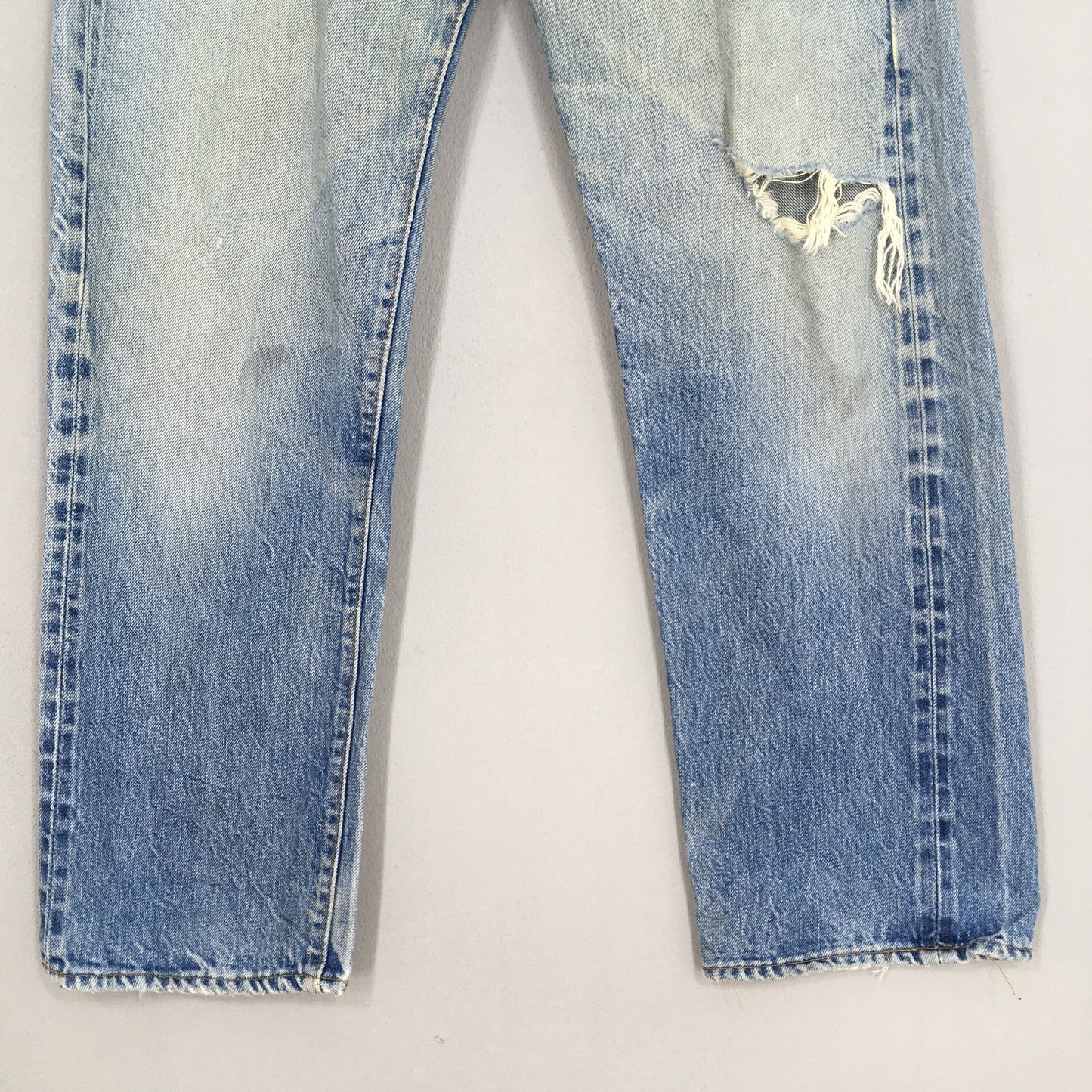 Levi's 501 Selvedge Levi's Distressed Jeans Size 29x27