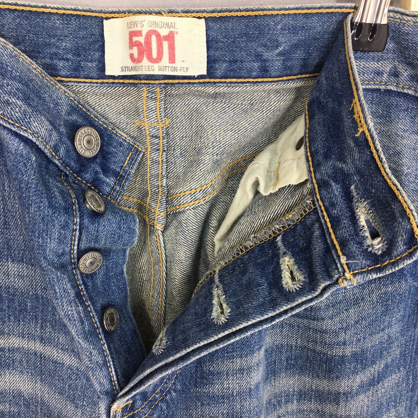 Levi's 501 Faded Blue Stonewash Jeans Size 29x32