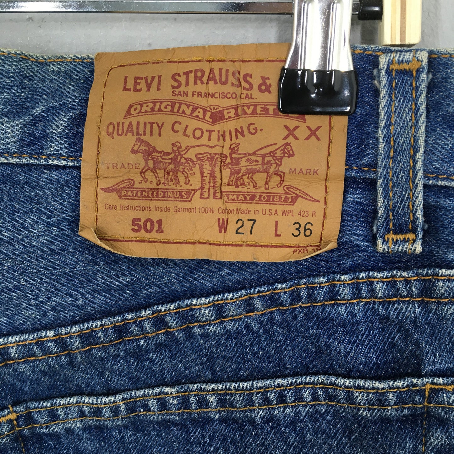 Levi's 501 Indigo Blue Dirty Stonewash Jeans Size 26x30