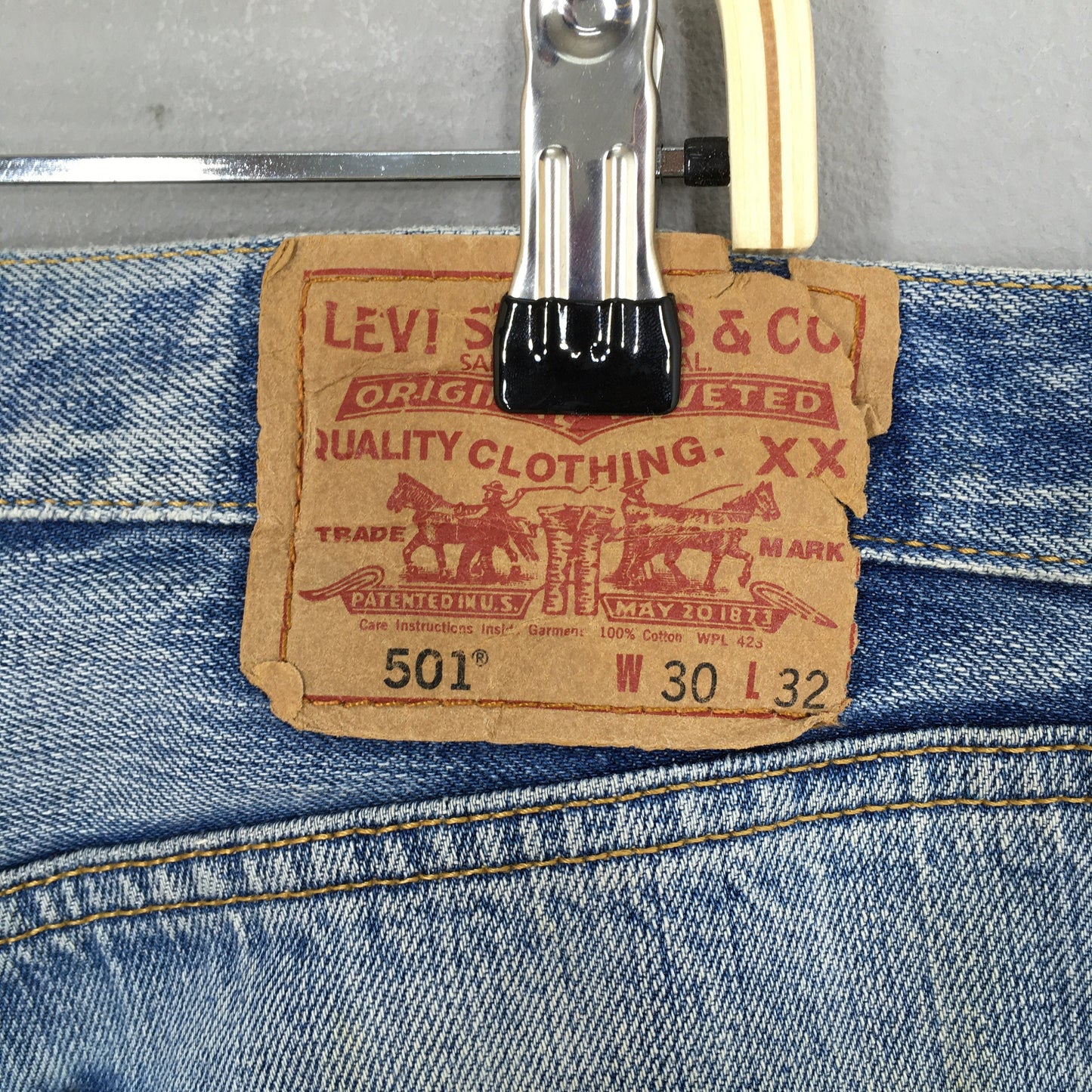 Levi's 501 Distressed Faded Stonewash Jeans Size 30x32