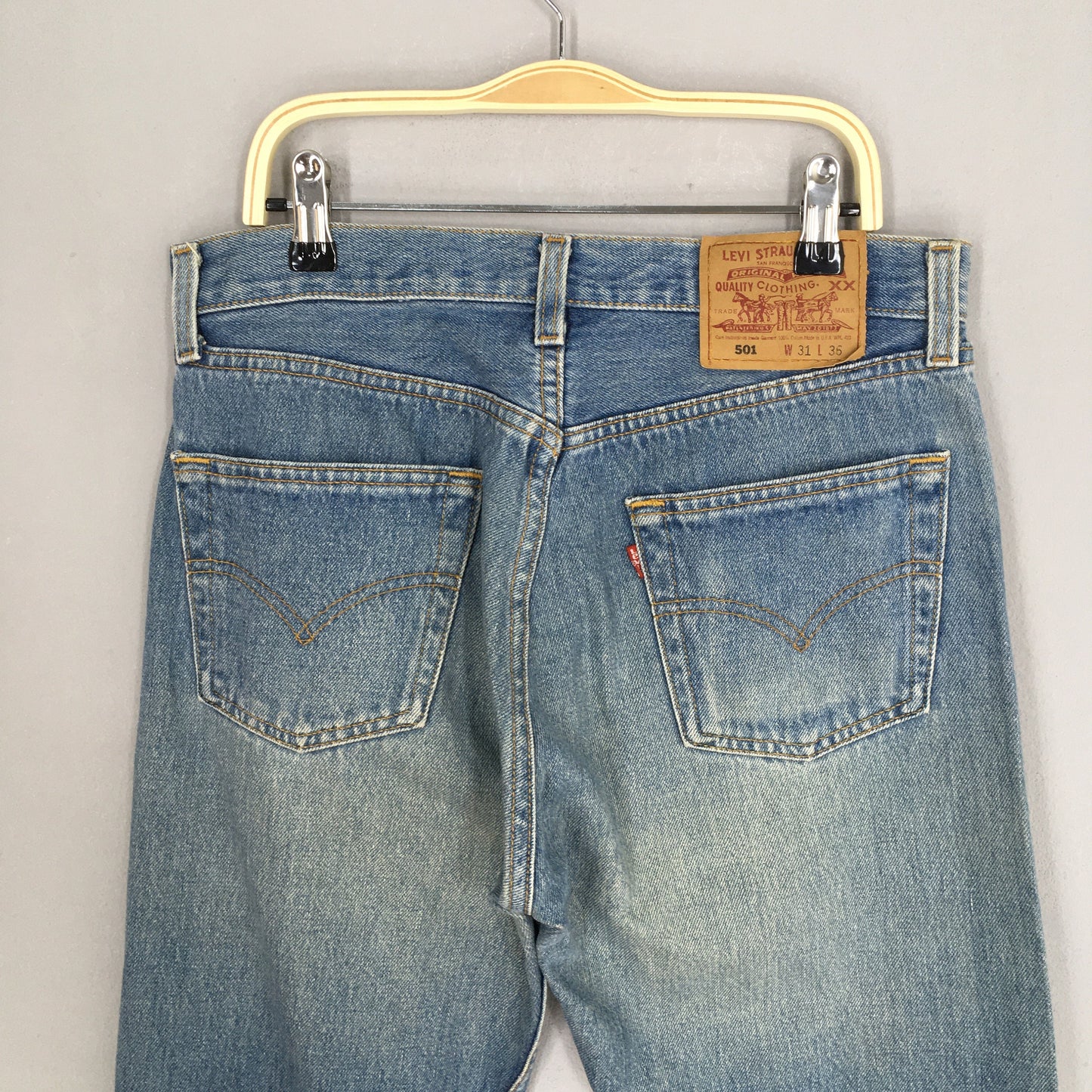 Levi's 501 Faded Blue Light Wash Jeans Size 29x31