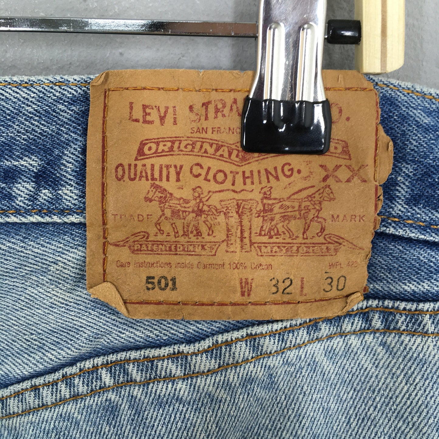 Levi's 501 Faded Blue Stonewash Jeans Size 30x29