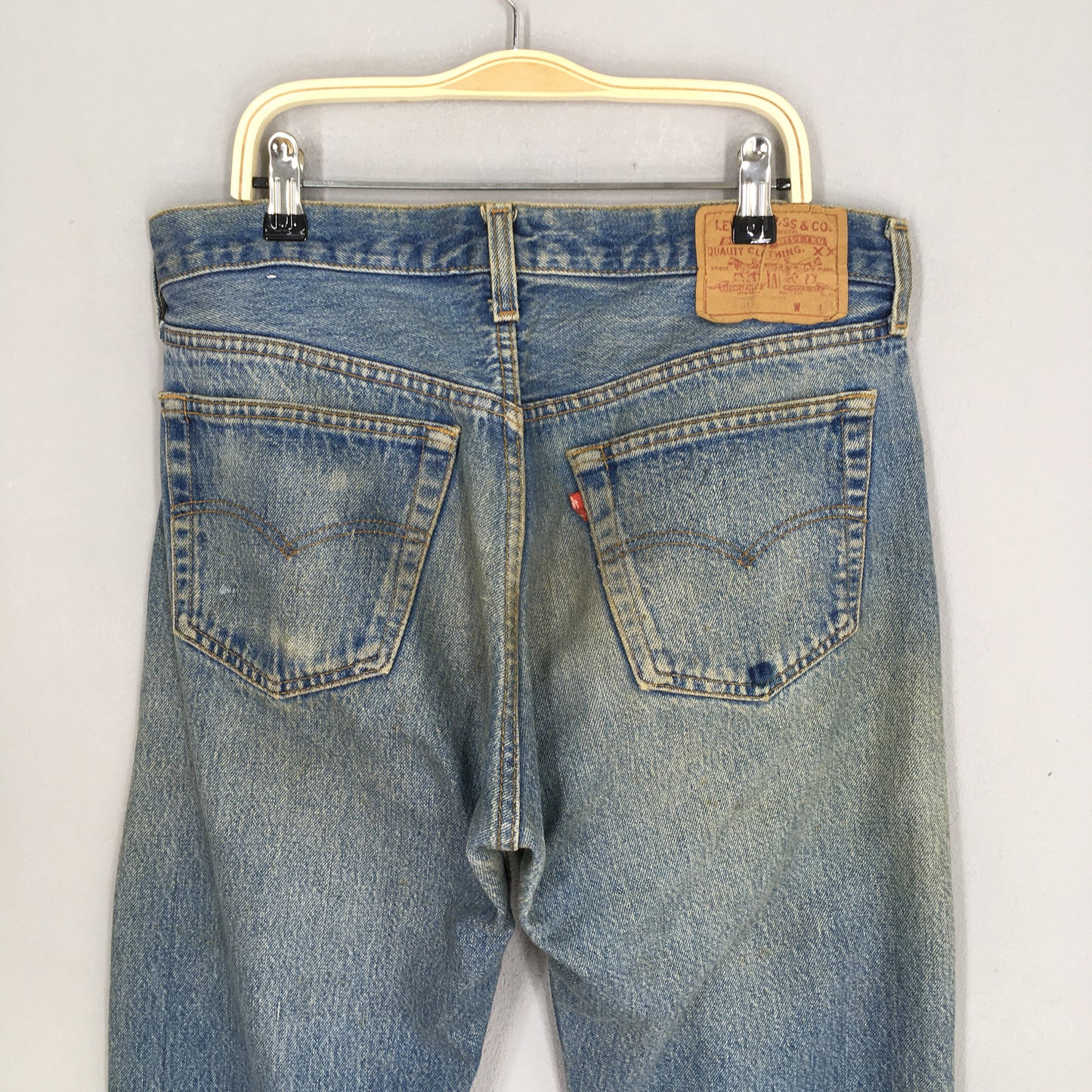 Levi's 501 Faded Dirty Stonewash Jeans Size 31x30.5