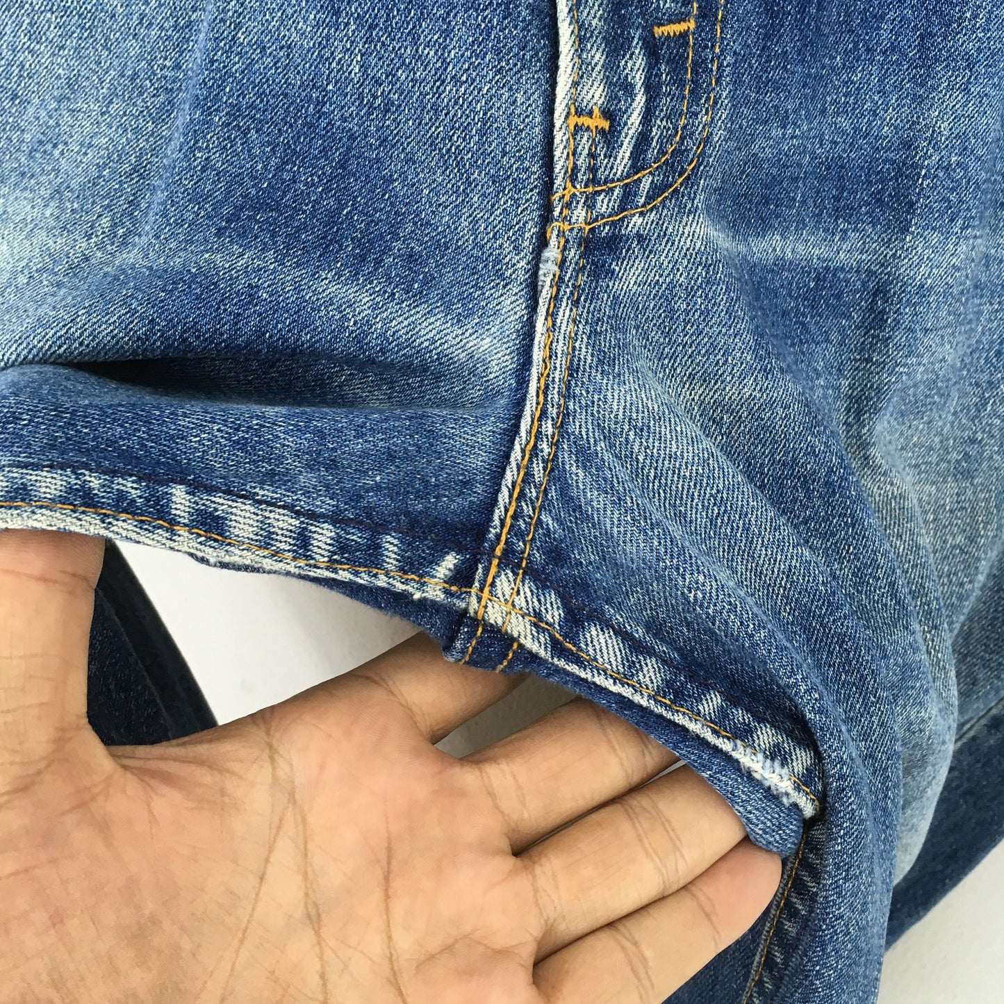 Levi's 505 Faded Blue Light Wash Jeans Size 31x29.5