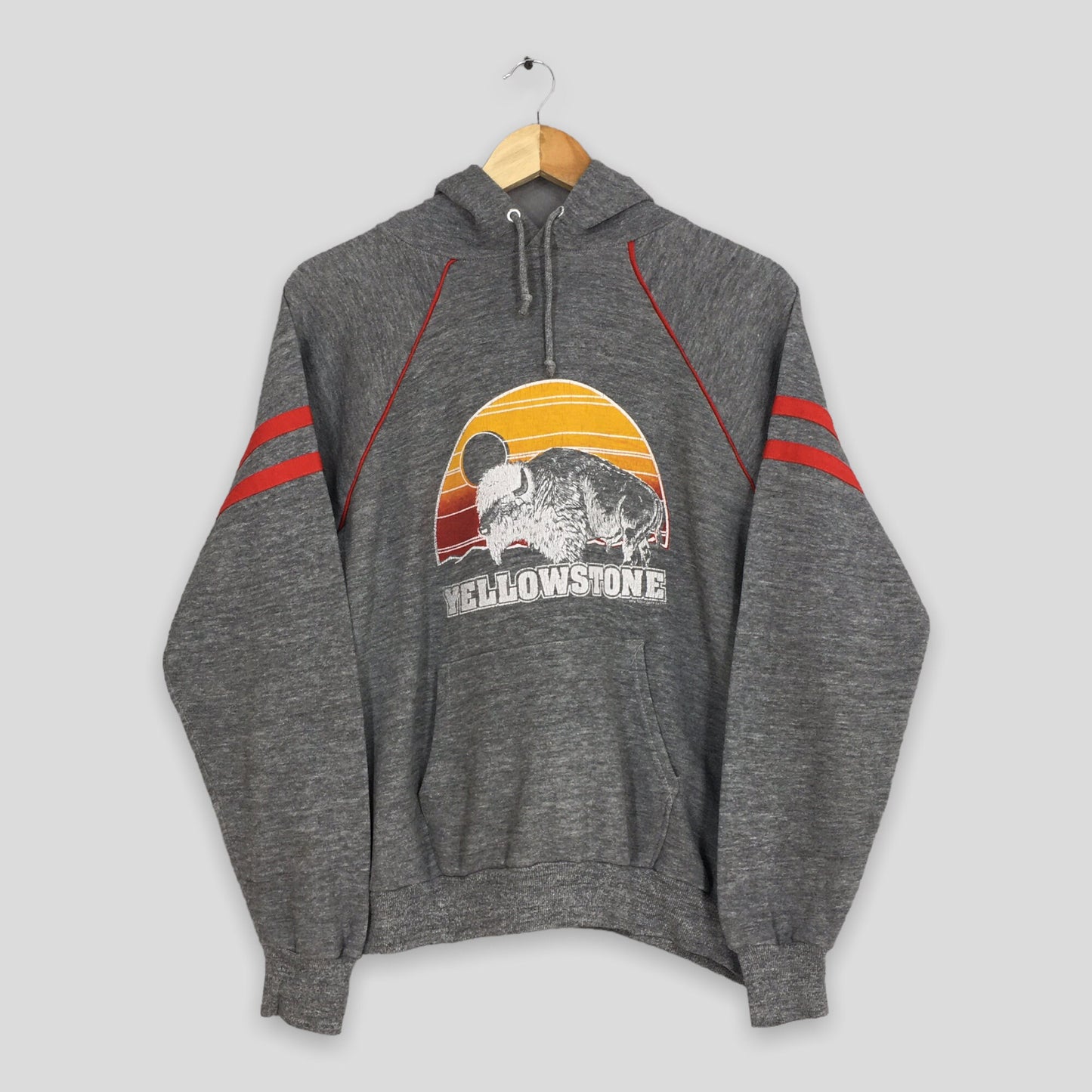 Yellowstone National Park Pullover Hoodies Large