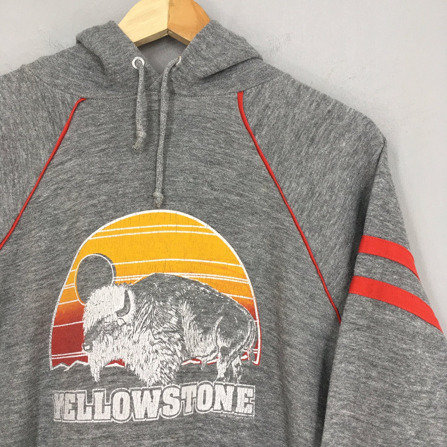 Yellowstone National Park Pullover Hoodies Large