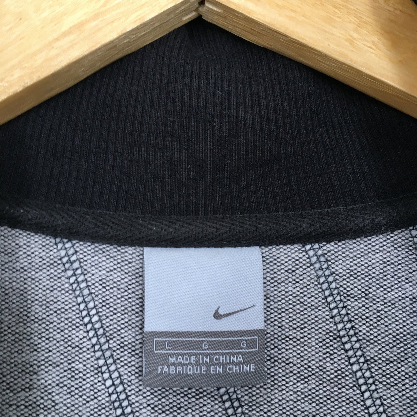 Y2K Nike Swoosh Zipper Sweater Large