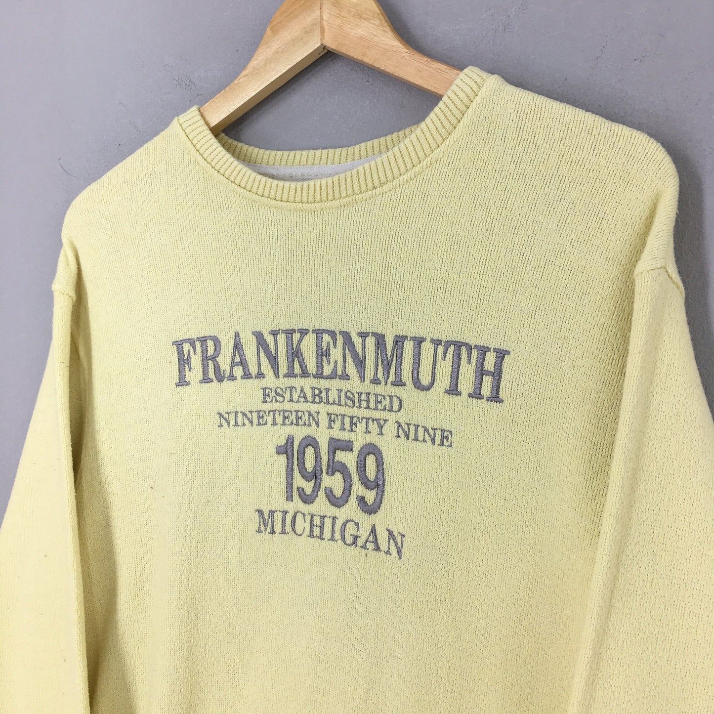 Frankenmuth Michigan 1959 Yellow Jumper Small