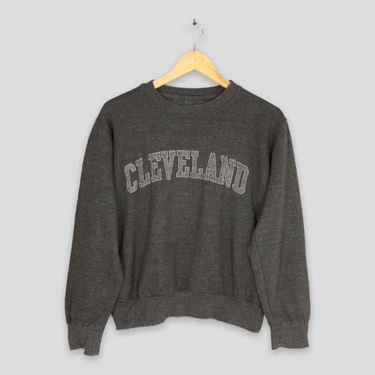 Y2K Cleveland United States Gray Sweatshirt Small