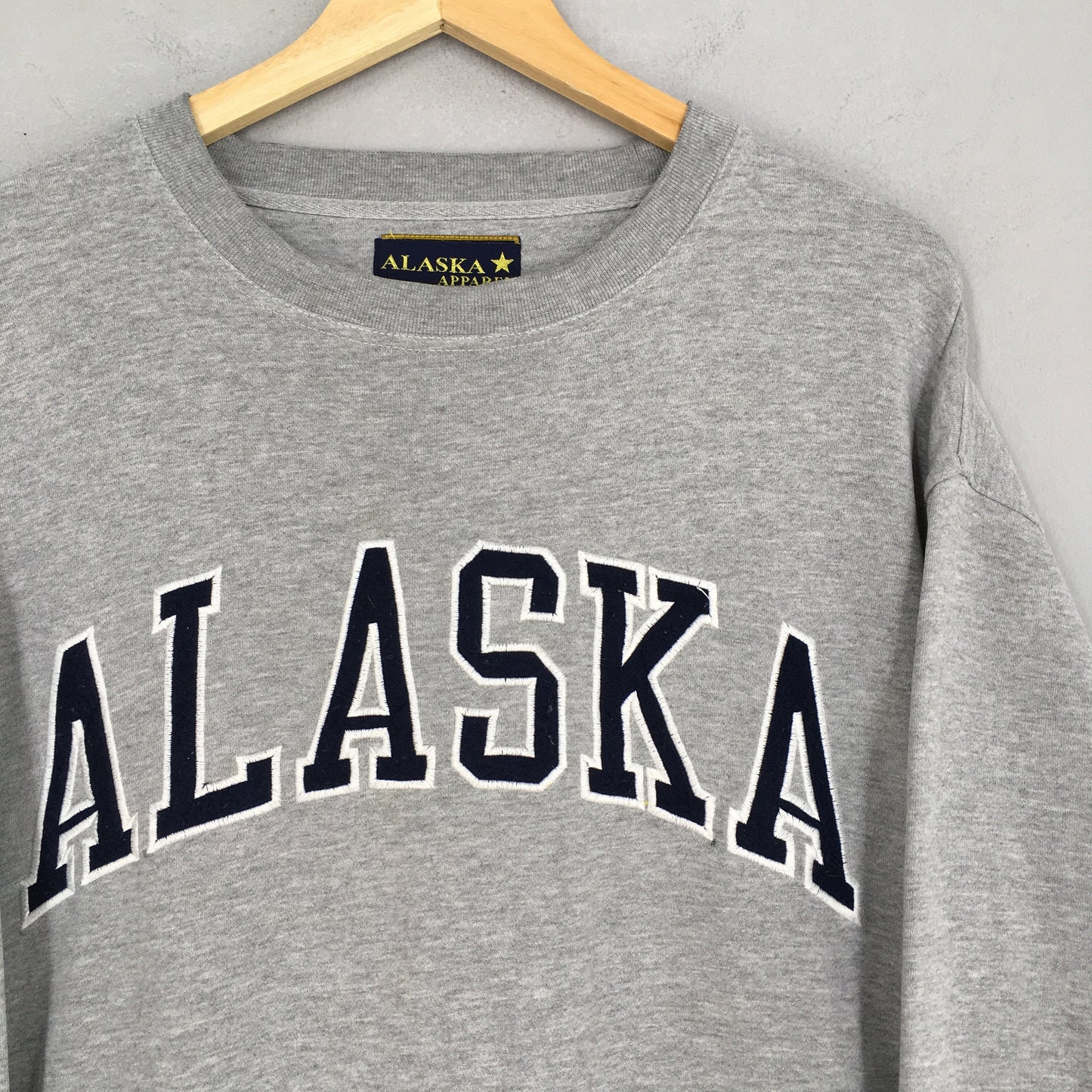 Alaska Usa American Gray Sweatshirt Medium