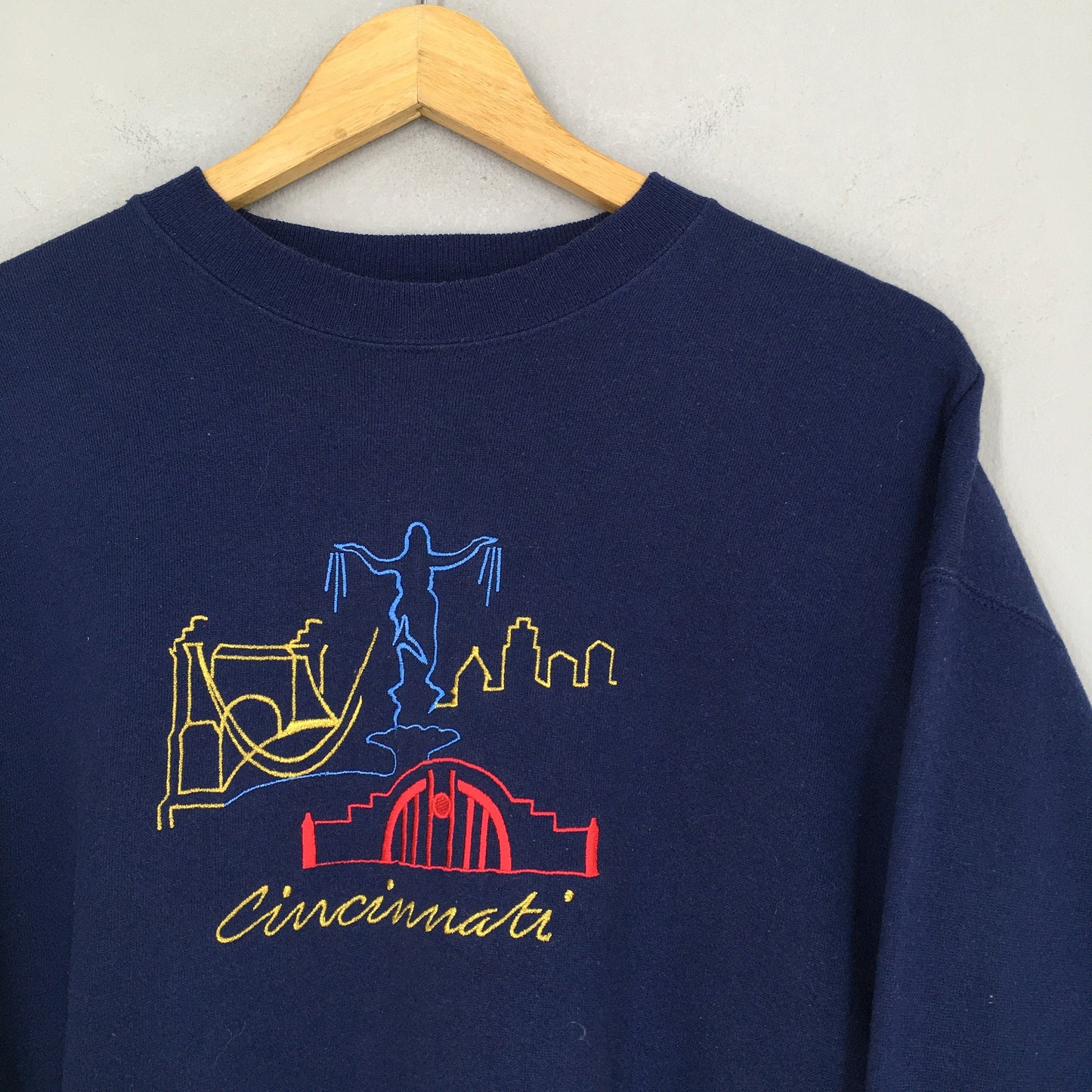 Cincinnati State Ohio Blue Sweatshirt Large