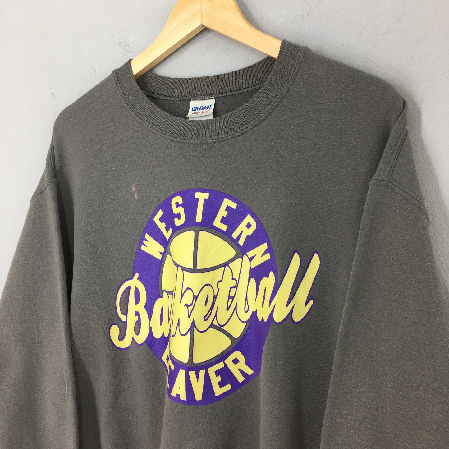 Western Beaver Basketball Sweatshirt Medium