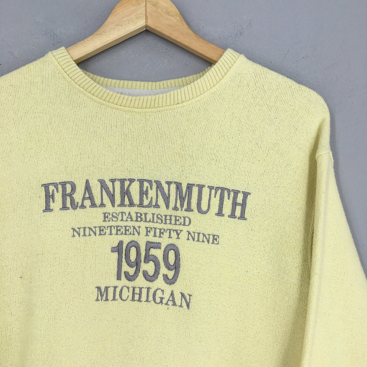 Frankenmuth Michigan 1959 Yellow Jumper Small