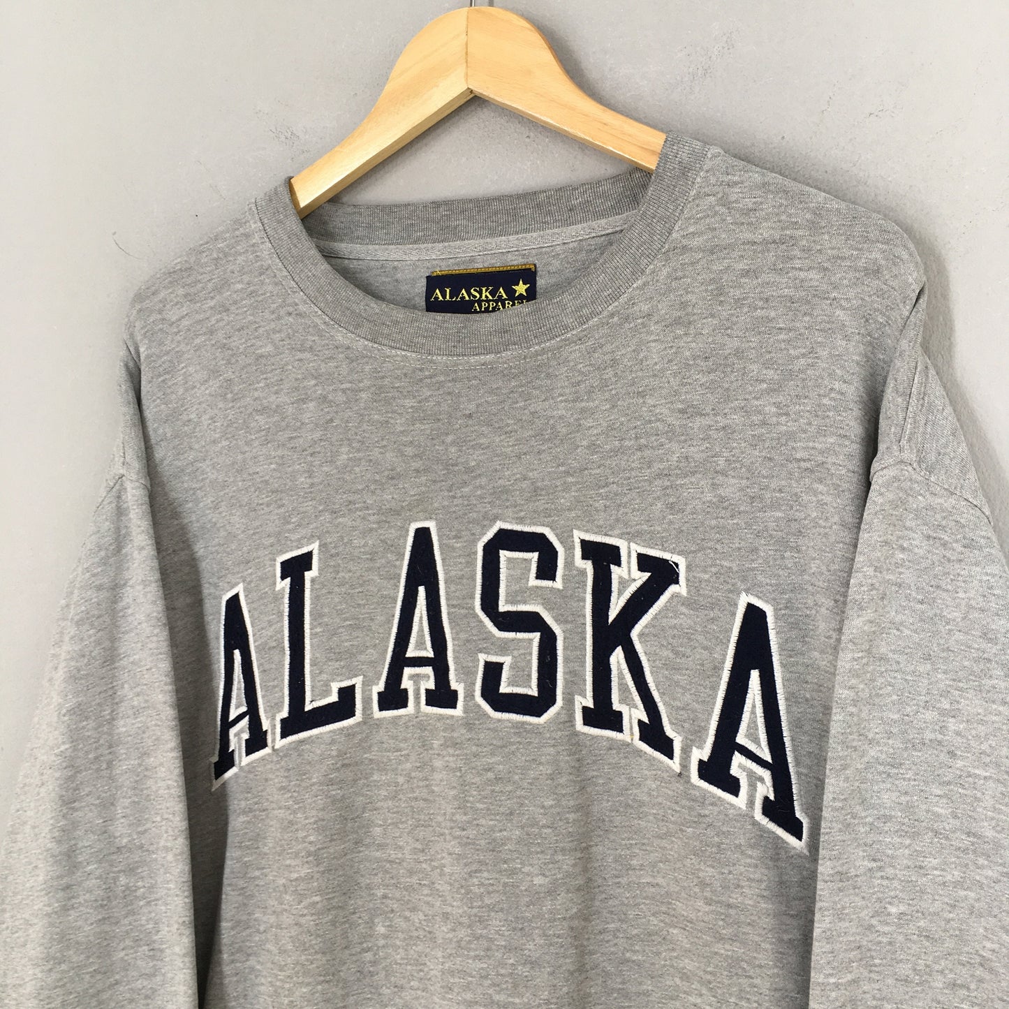 Alaska Usa American Gray Sweatshirt Medium