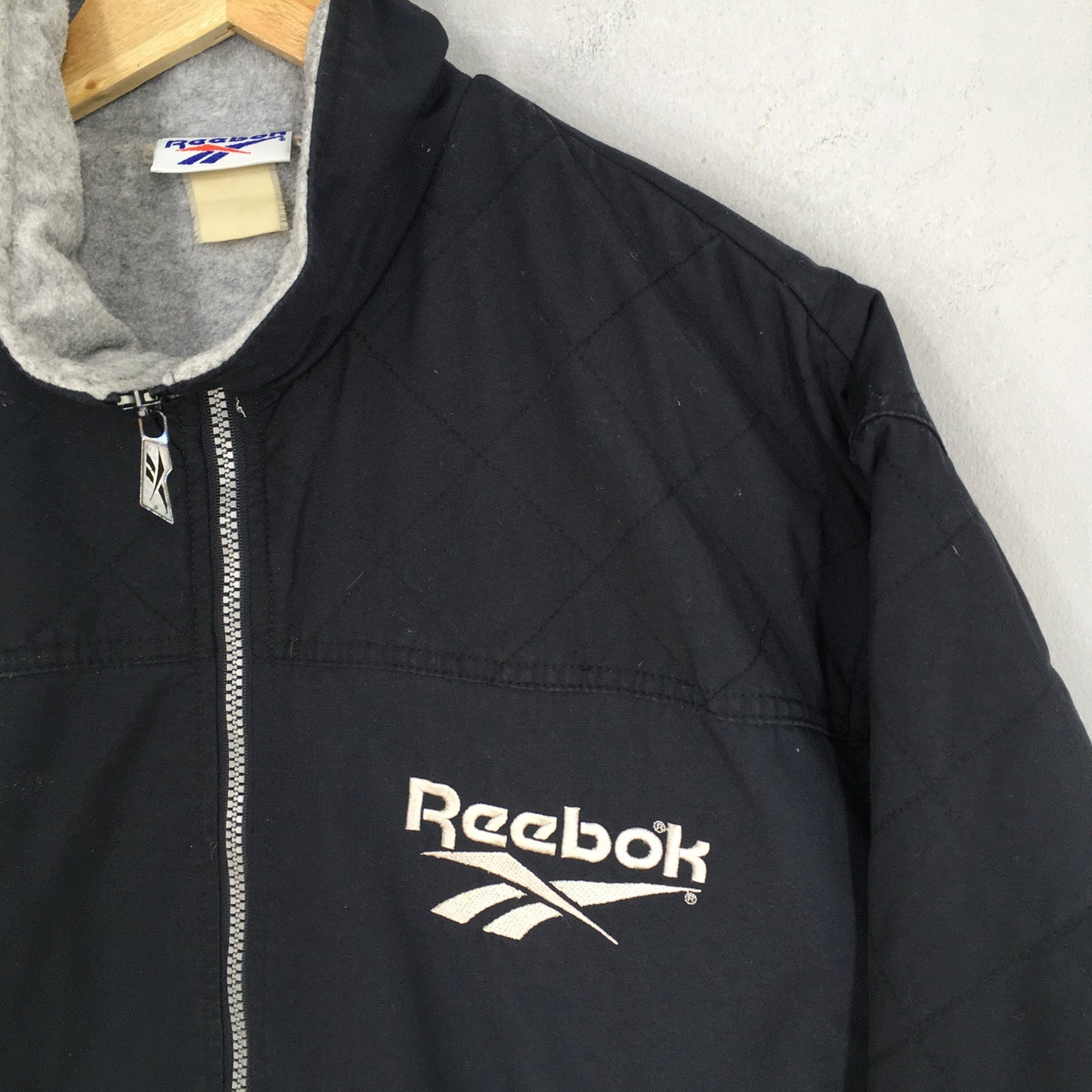 Reebok Sportswear Windbreaker Jacket XLarge
