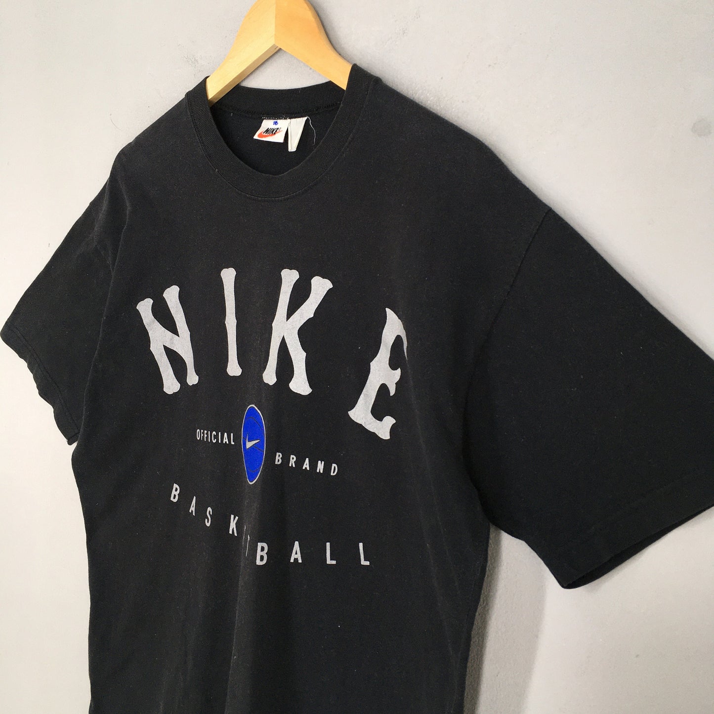 Nike Swoosh  Basketball Tshirt Medium