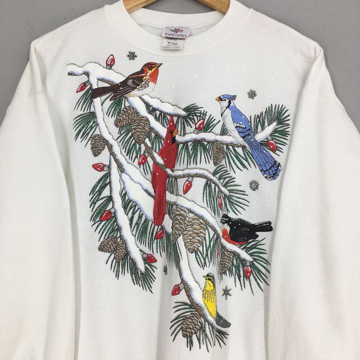 Cardinal Bird Farm View White Sweatshirt Large