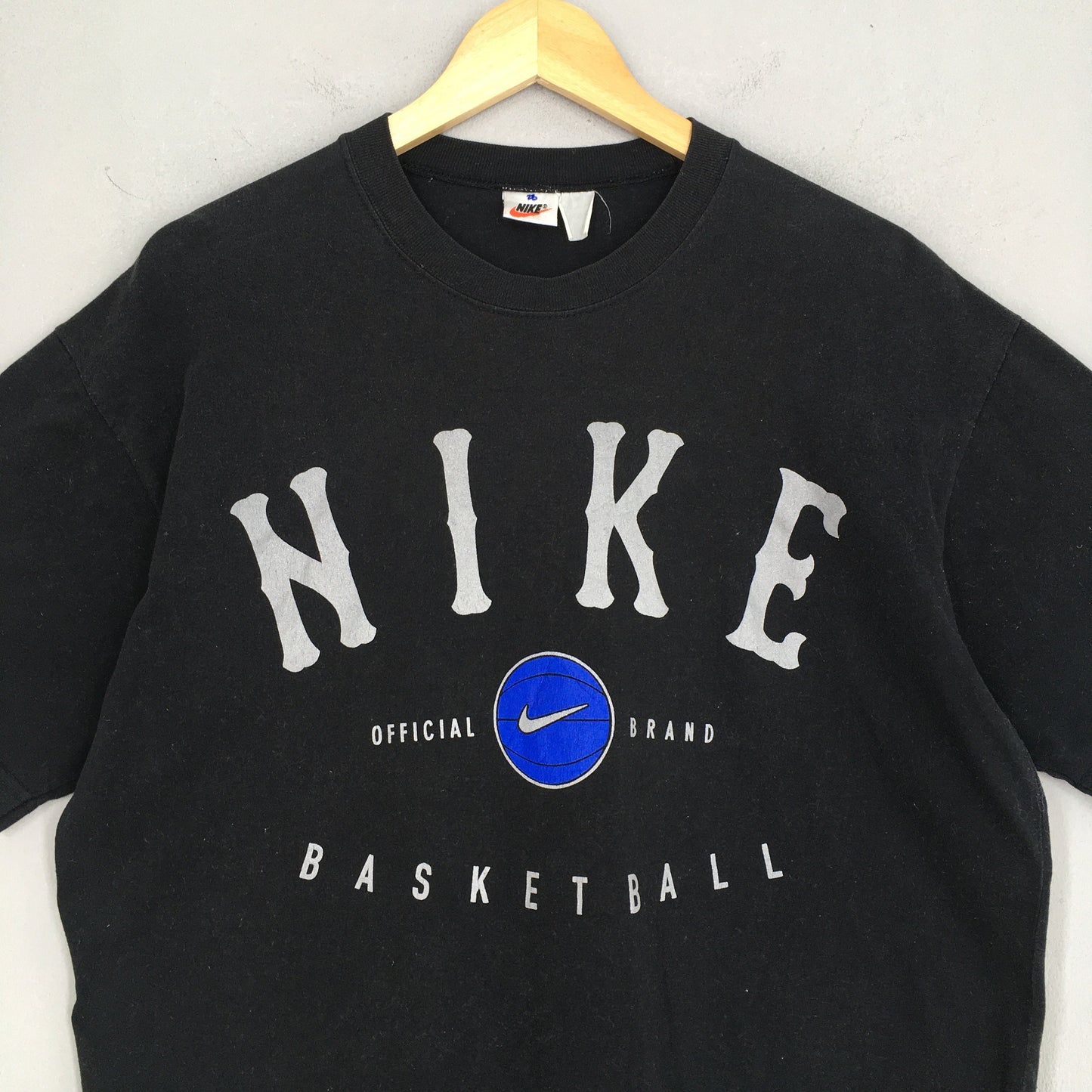 Nike Swoosh  Basketball Tshirt Medium