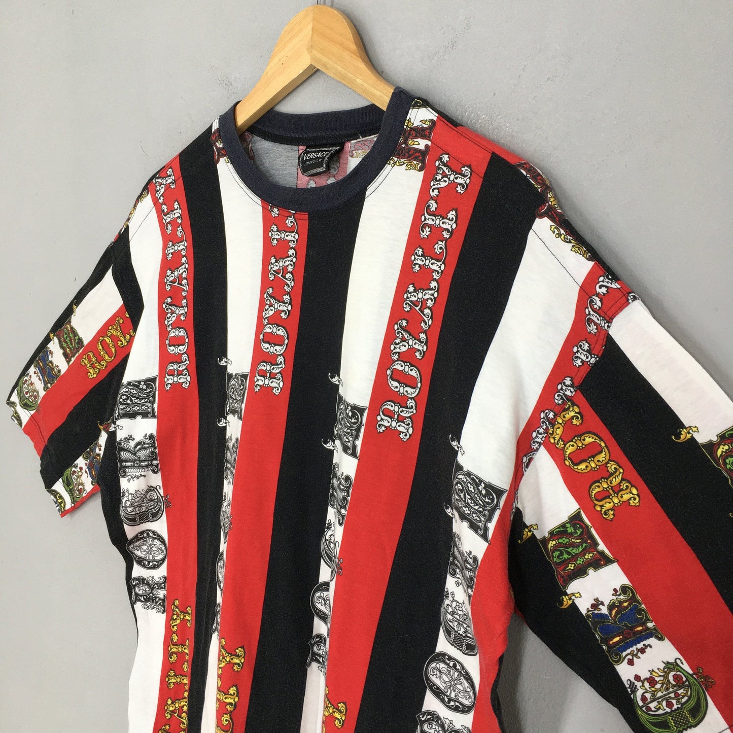 Versace Medusa Royalty Striped Tshirt Medium