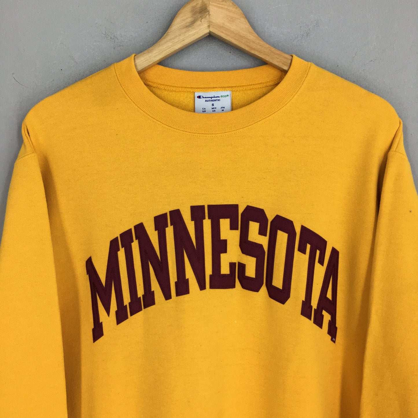 Minnesota State Yellow Sweatshirt Small